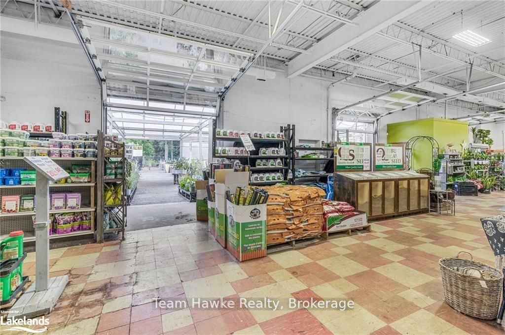 830 Yonge Street Property Photo 7