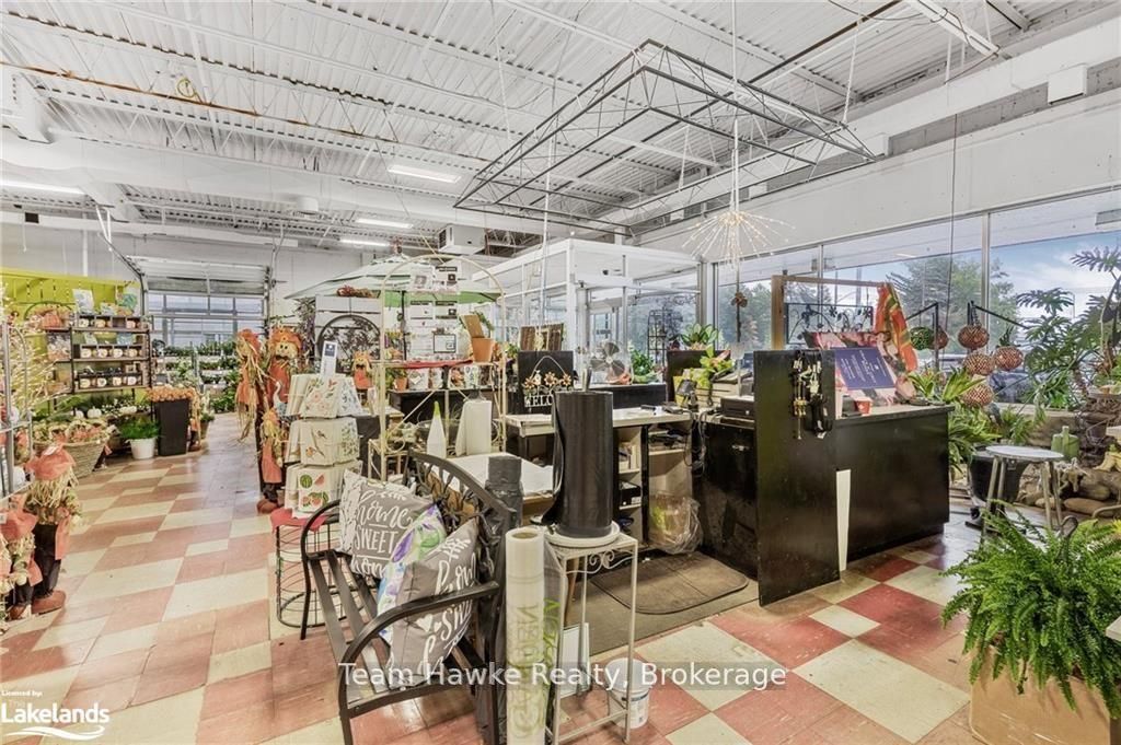 830 Yonge Street Property Photo 11