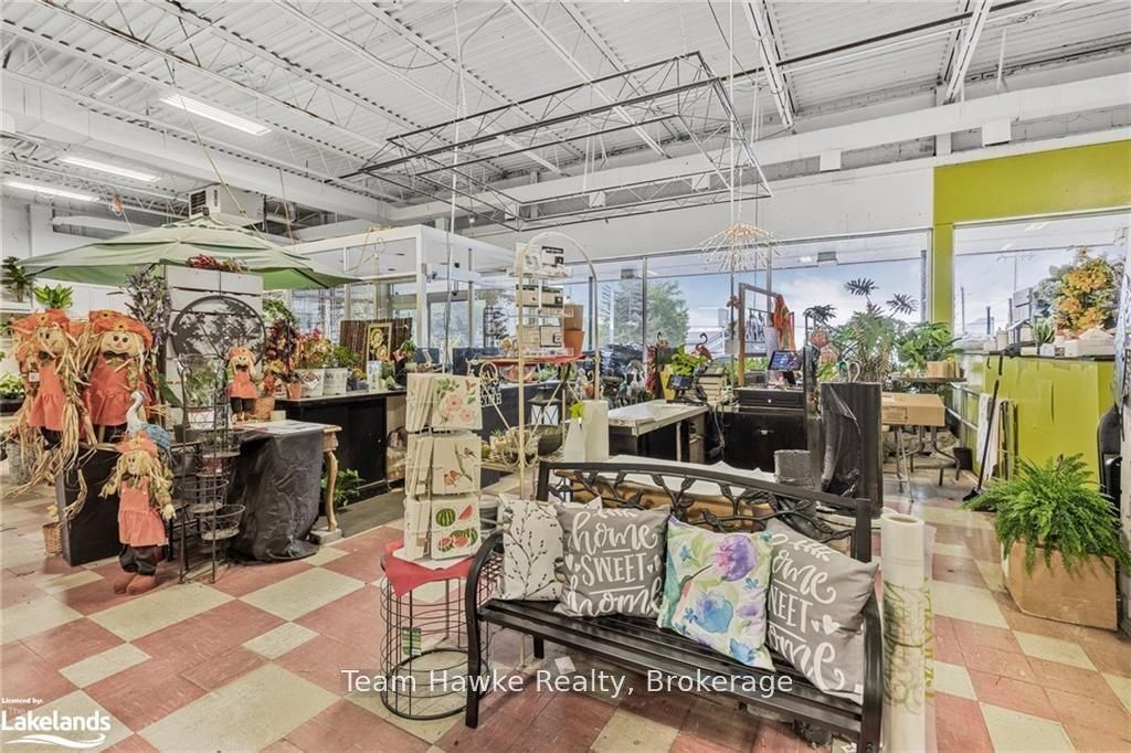 830 Yonge Street Property Photo 13