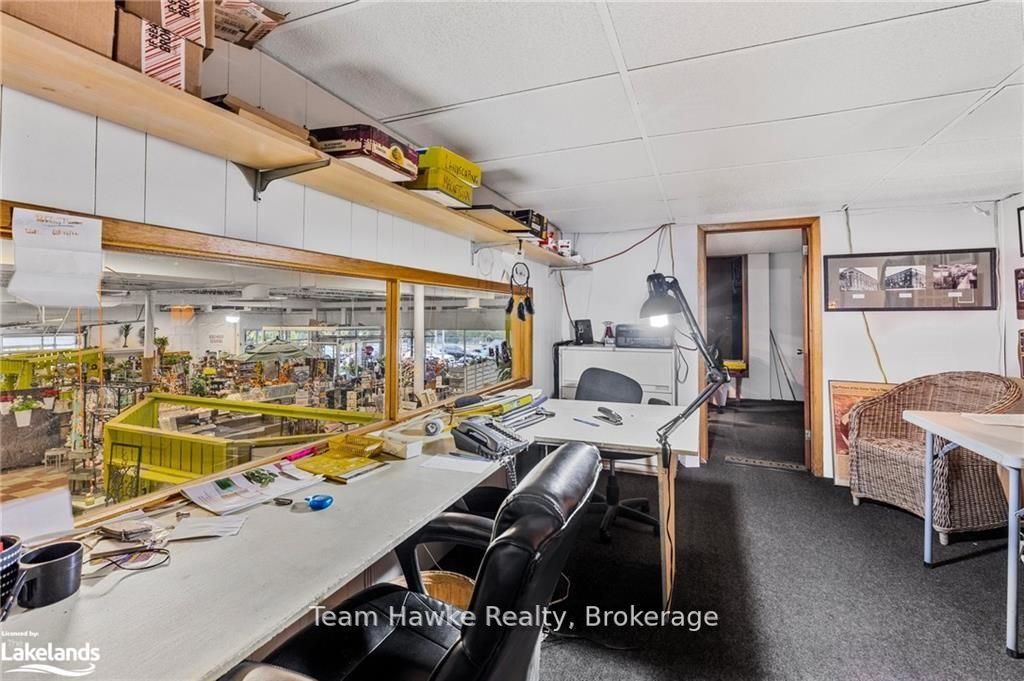 830 Yonge Street Property Photo 15