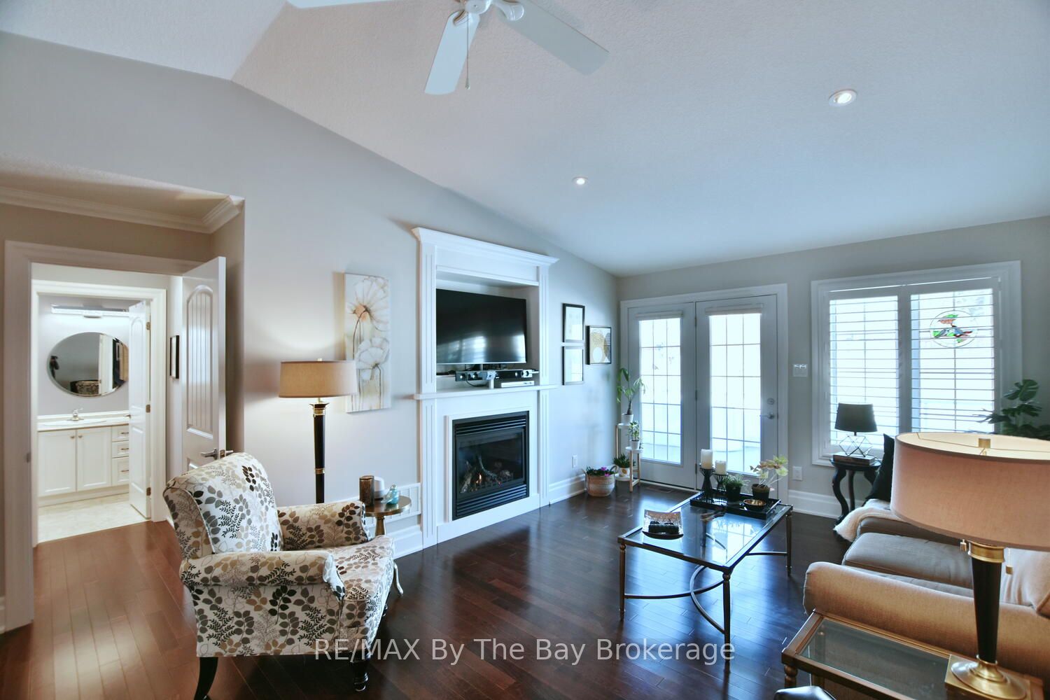 12 Garden Grove Crescent Property Photo 9