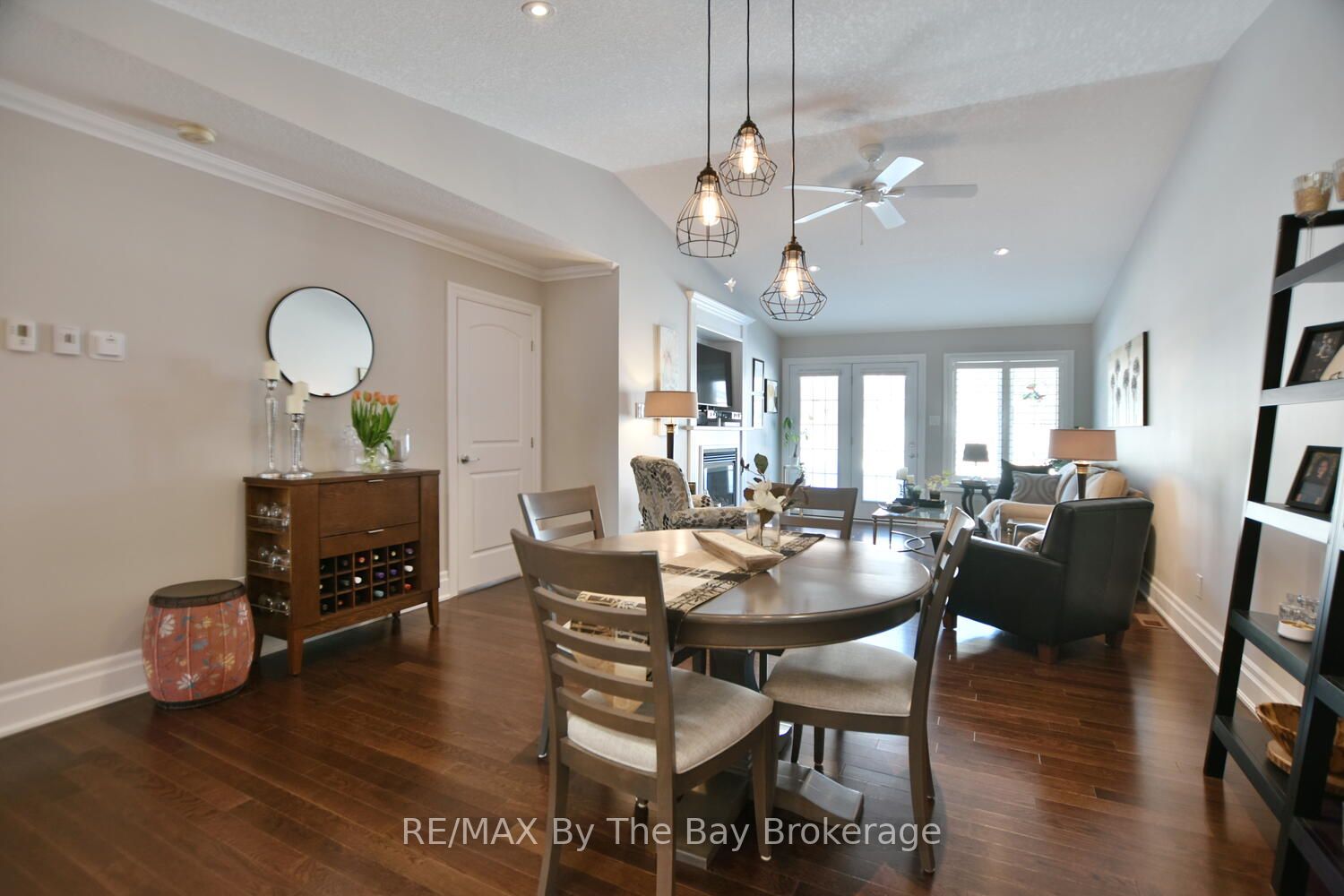 12 Garden Grove Crescent Property Photo 10