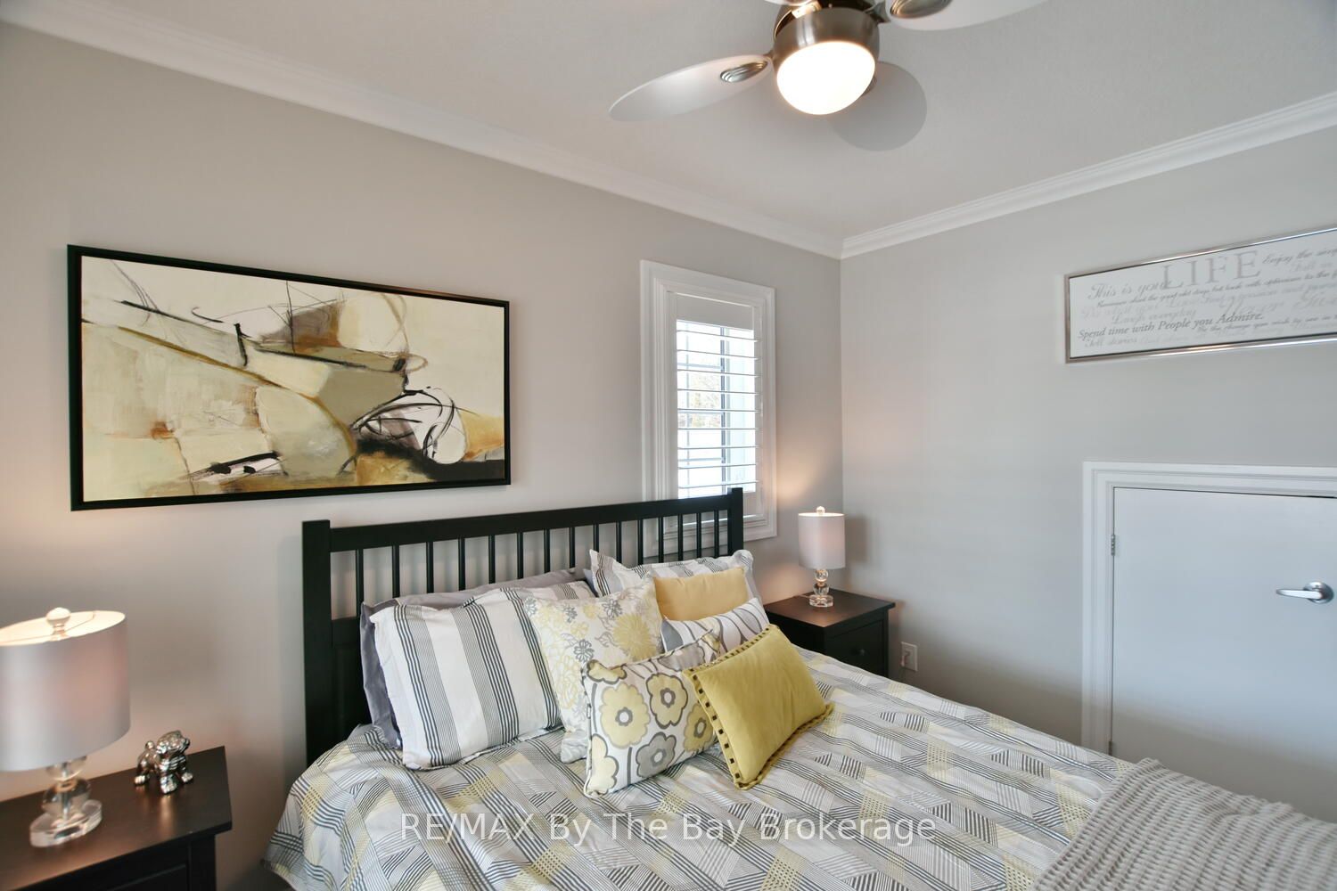 12 Garden Grove Crescent Property Photo 19