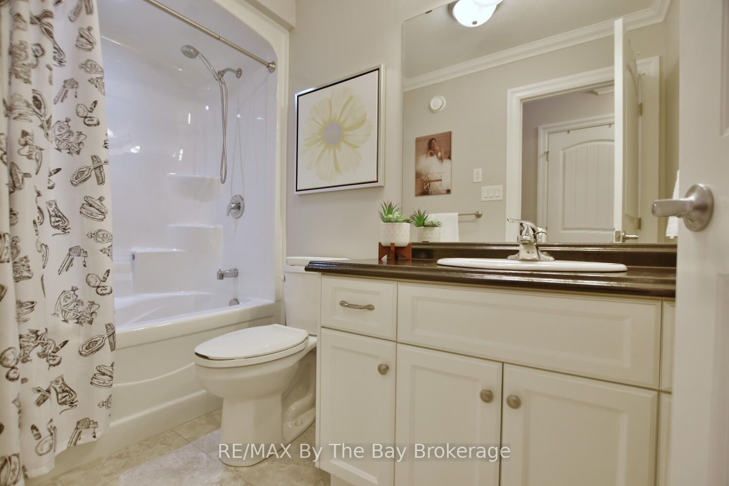 12 Garden Grove Crescent Property Photo 20