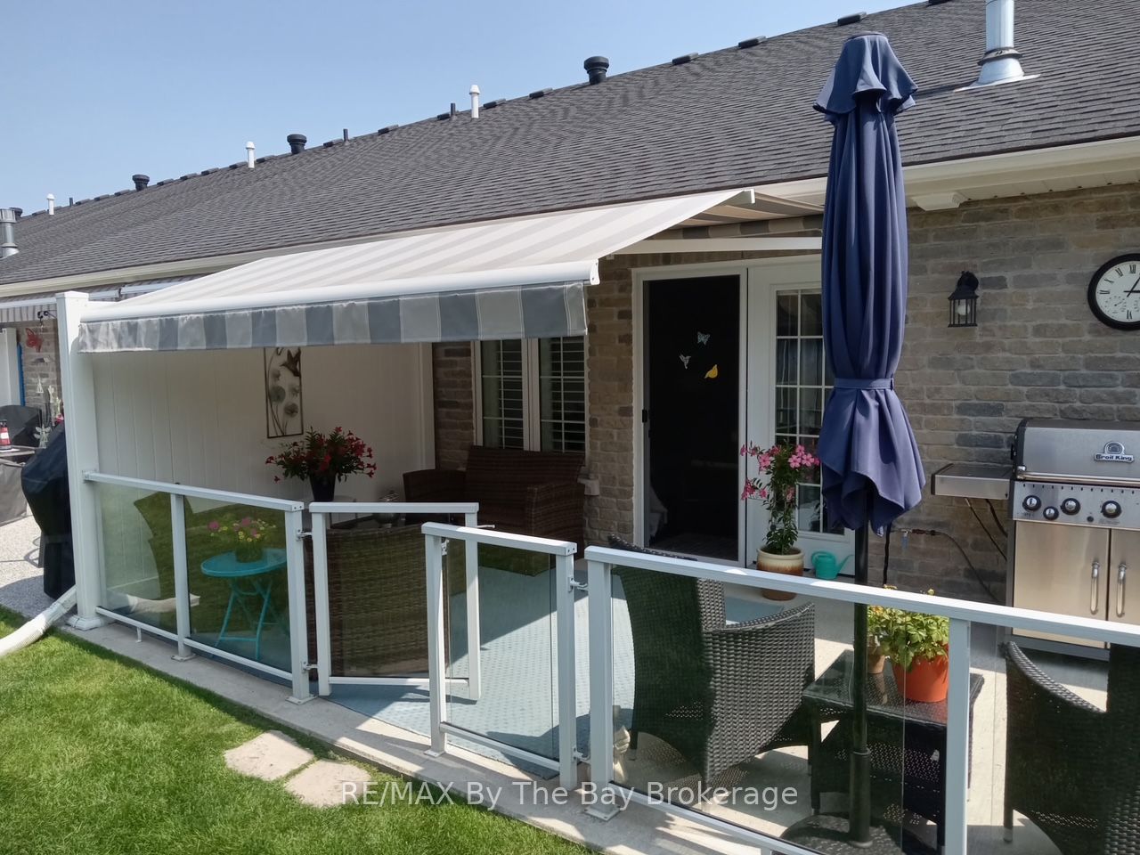 12 Garden Grove Crescent Property Photo 37