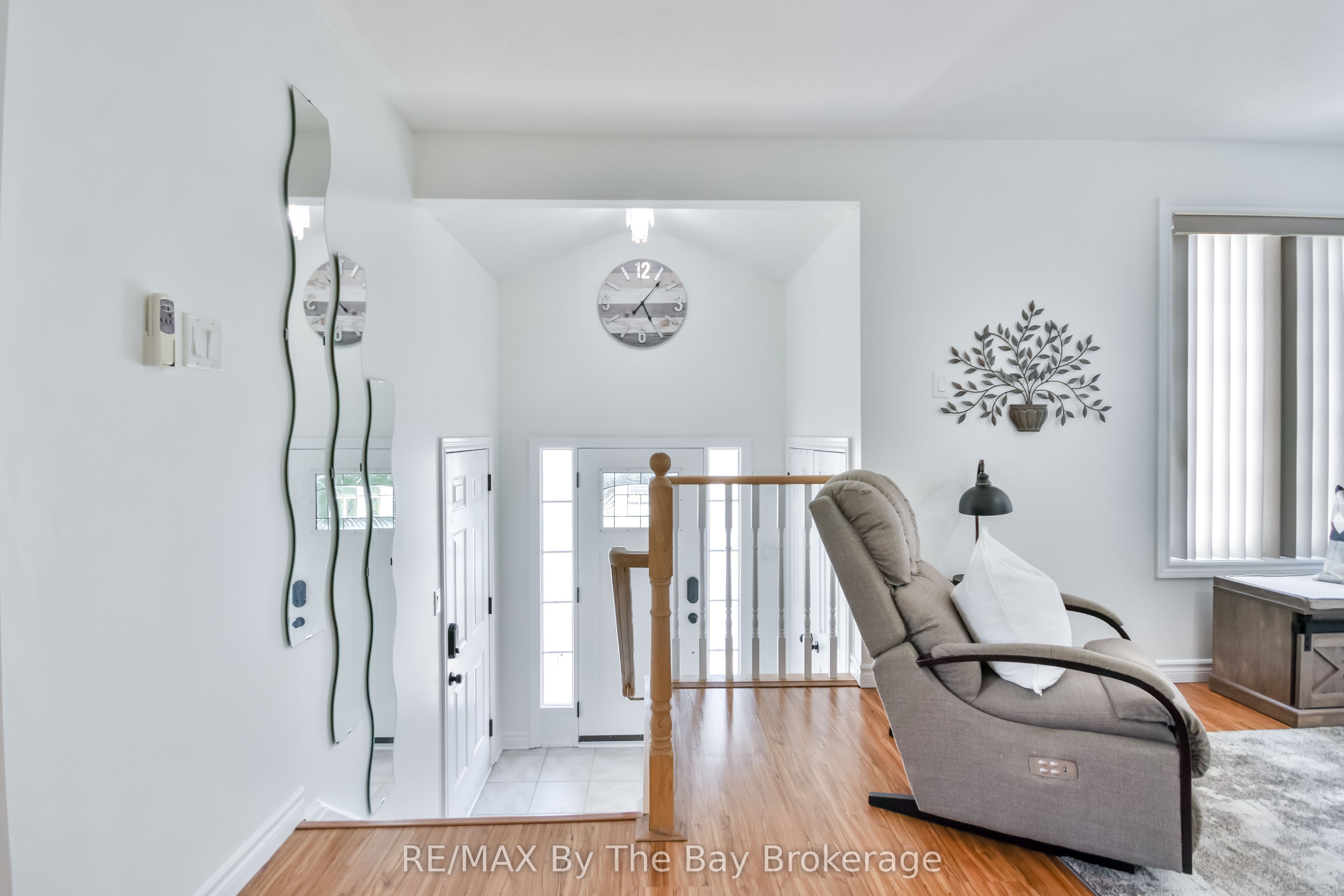 336 Robinson Road Property Photo 5