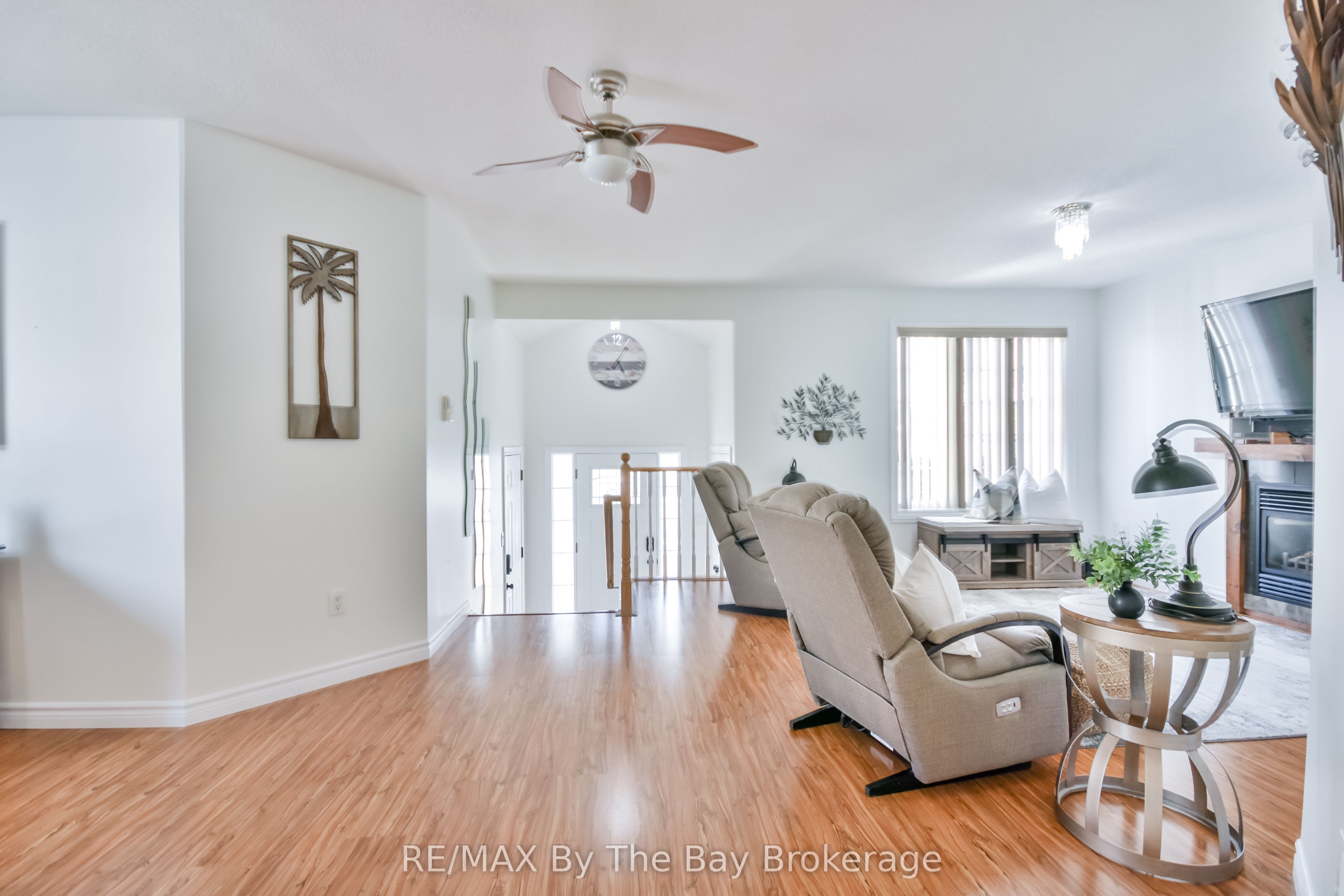 336 Robinson Road Property Photo 6