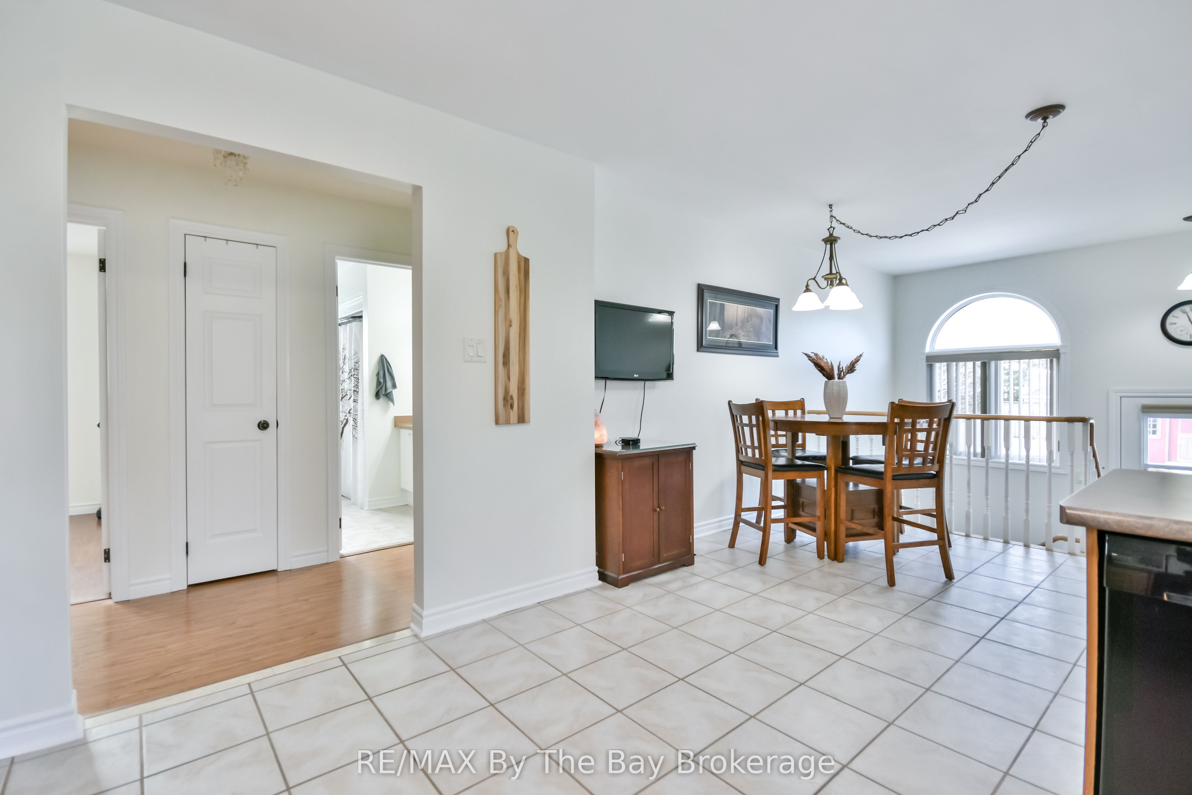 336 Robinson Road Property Photo 13