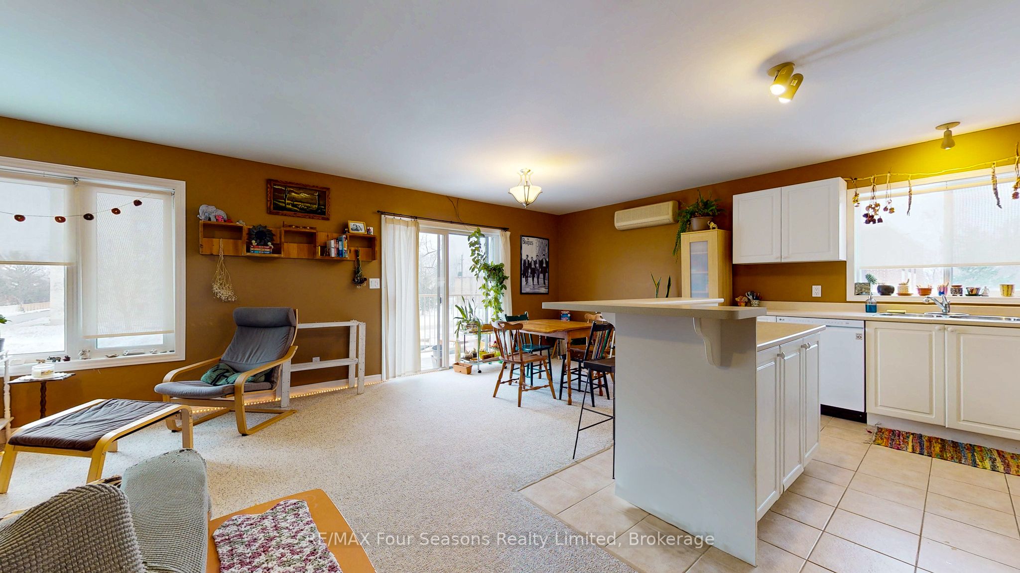 171 Eighth Street 302 Property Photo 4
