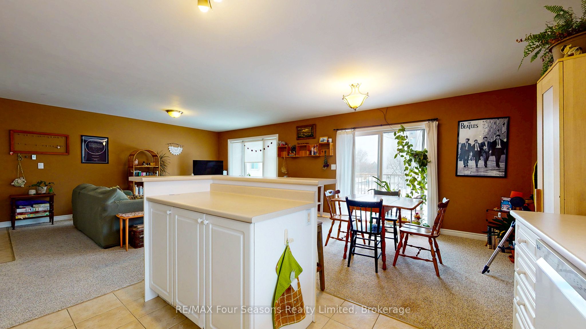 171 Eighth Street 302 Property Photo 6