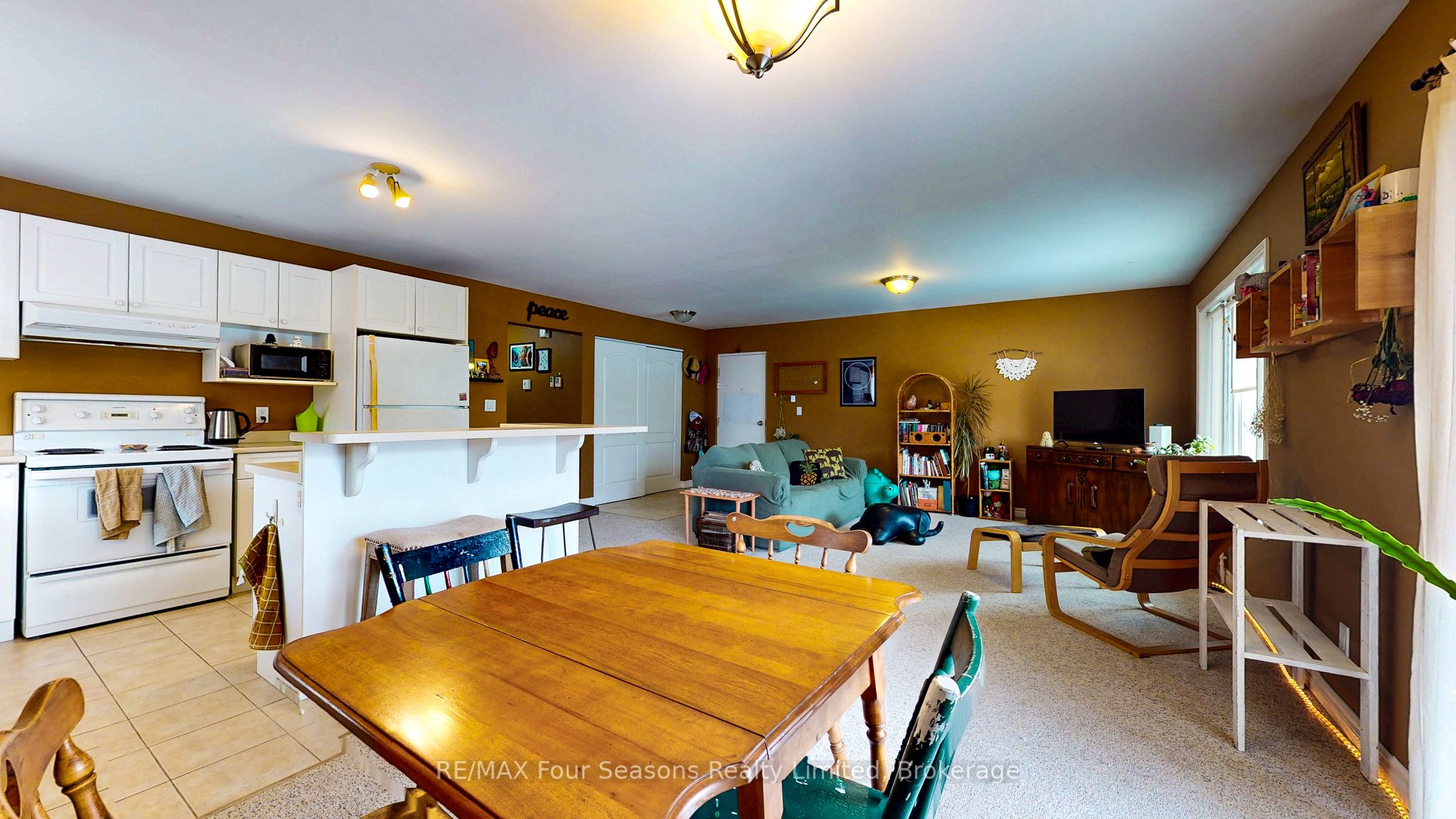 171 Eighth Street 302 Property Photo 9