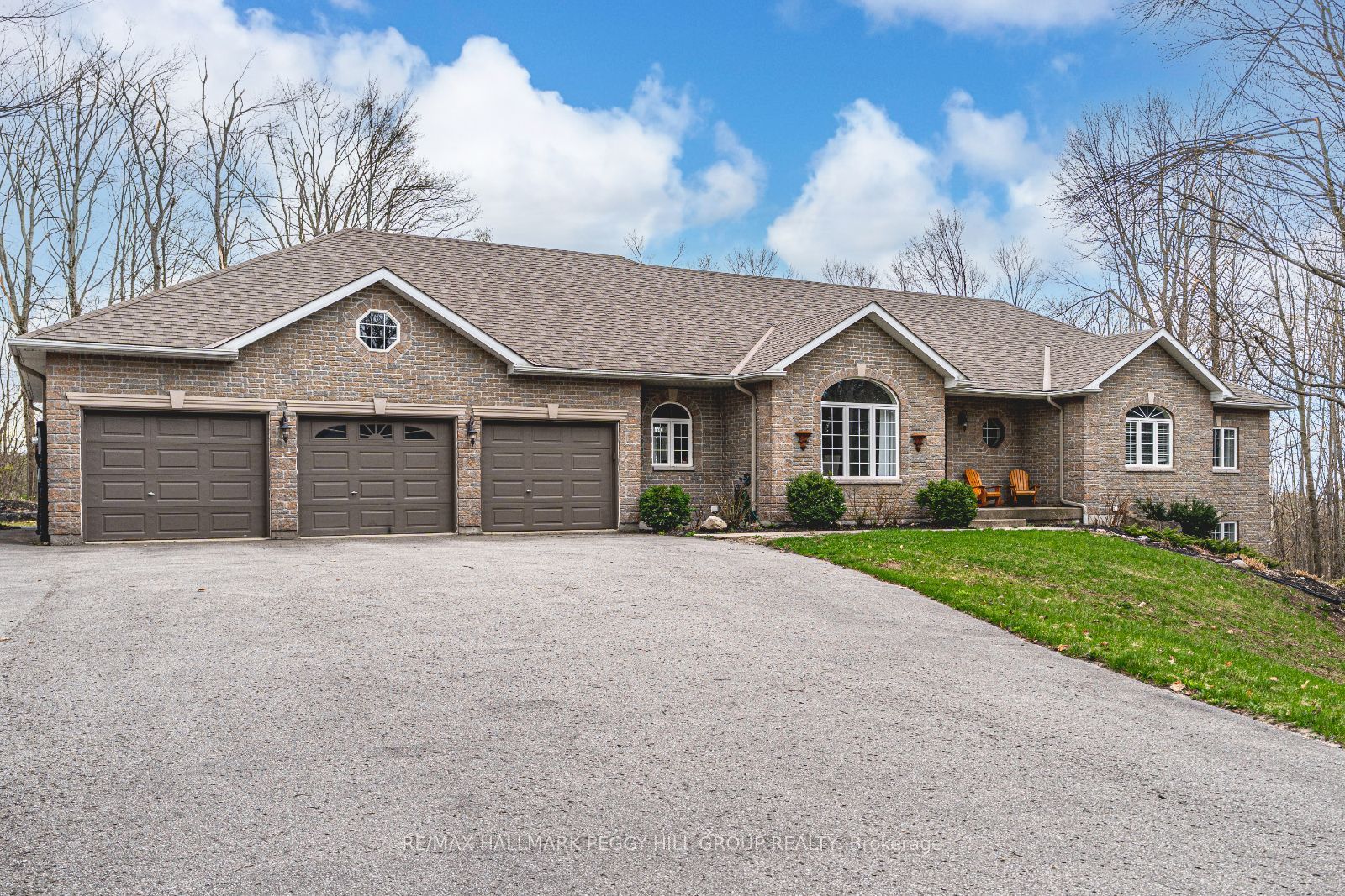5 Maple Ridge Rd Property Photo