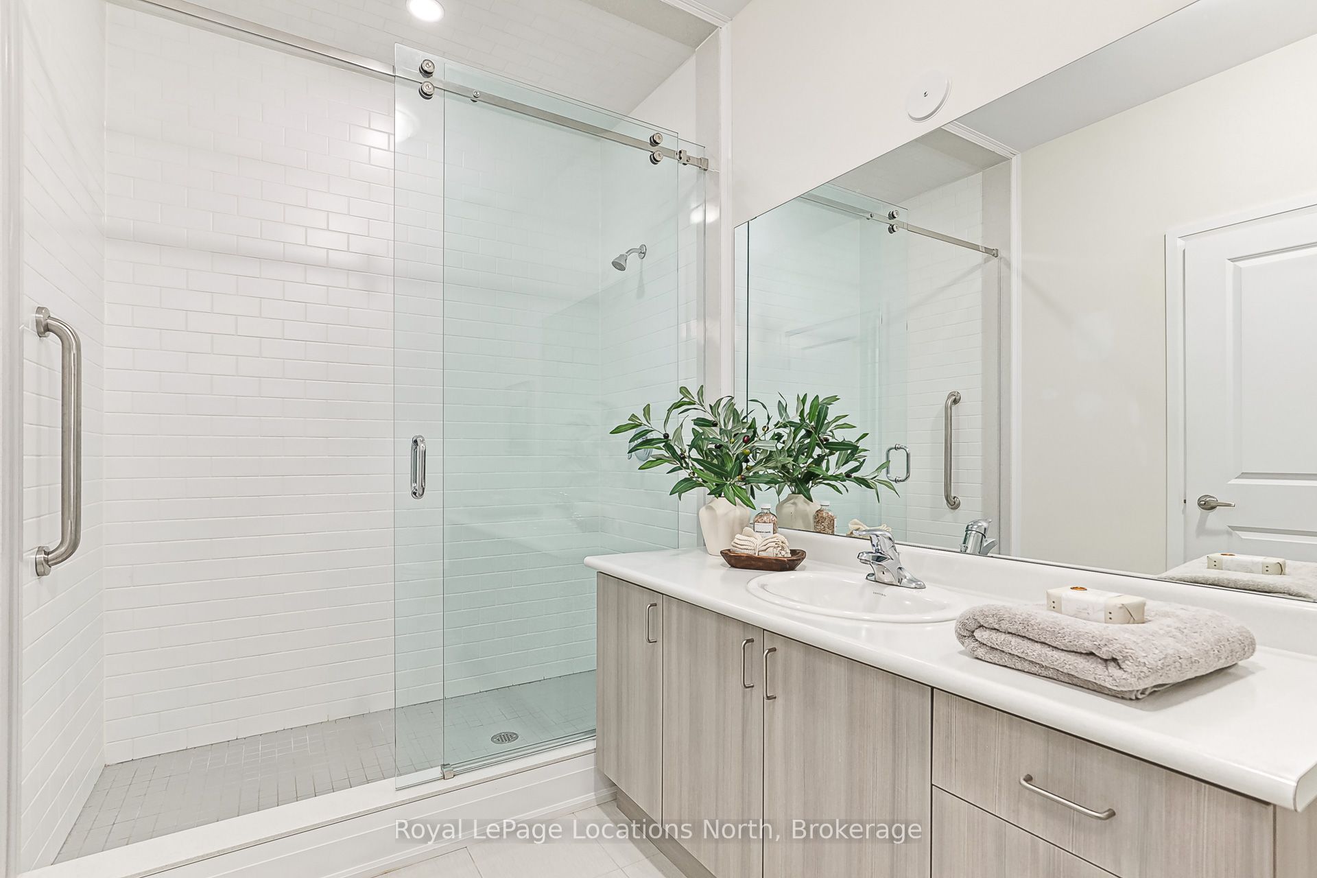 75 Kari Crescent Property Photo 7