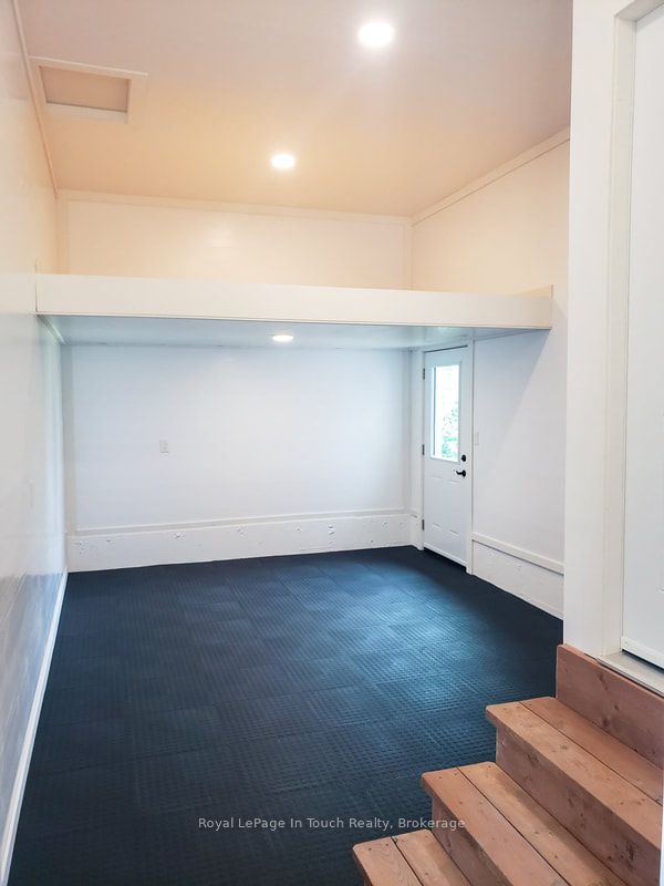 57a Maplewood Parkway Property Photo 41