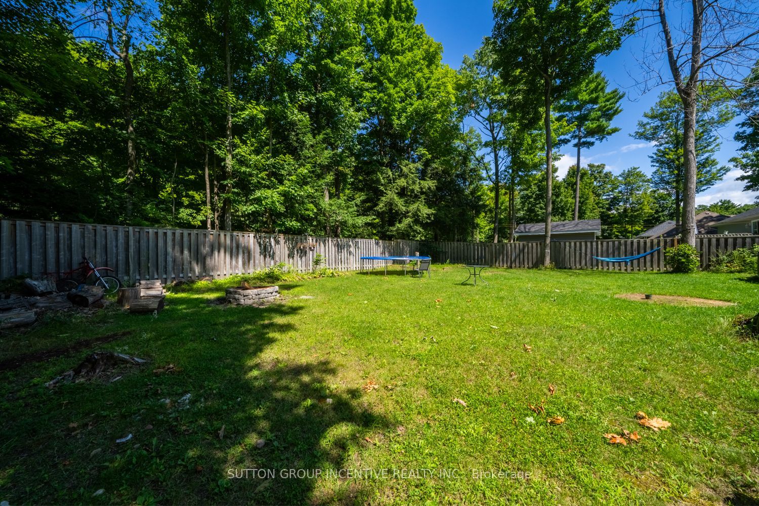 37 St. Laurent Boulevard Property Photo 24