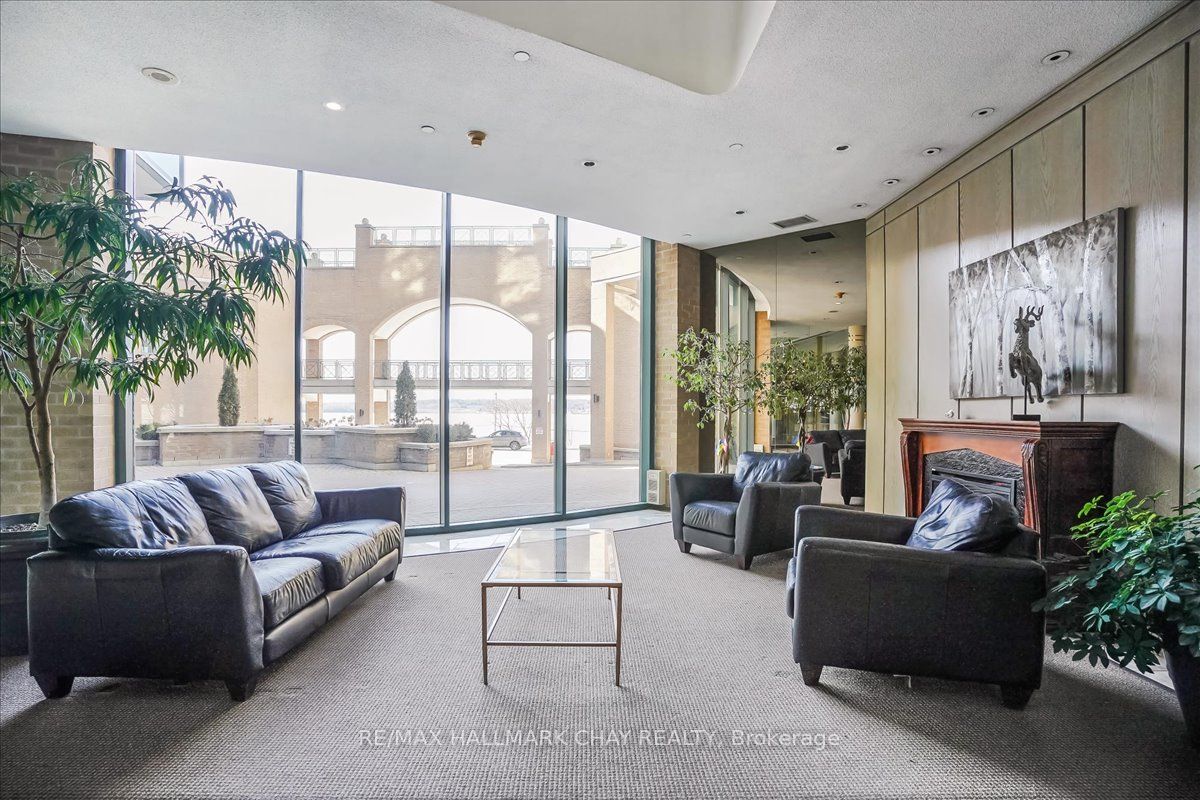 #306 - 140 Dunlop Street Property Photo 7