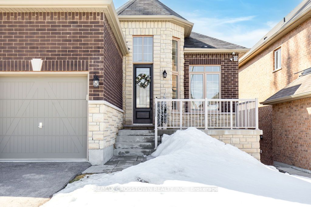 27 Muirfield Dr Property Photo 2