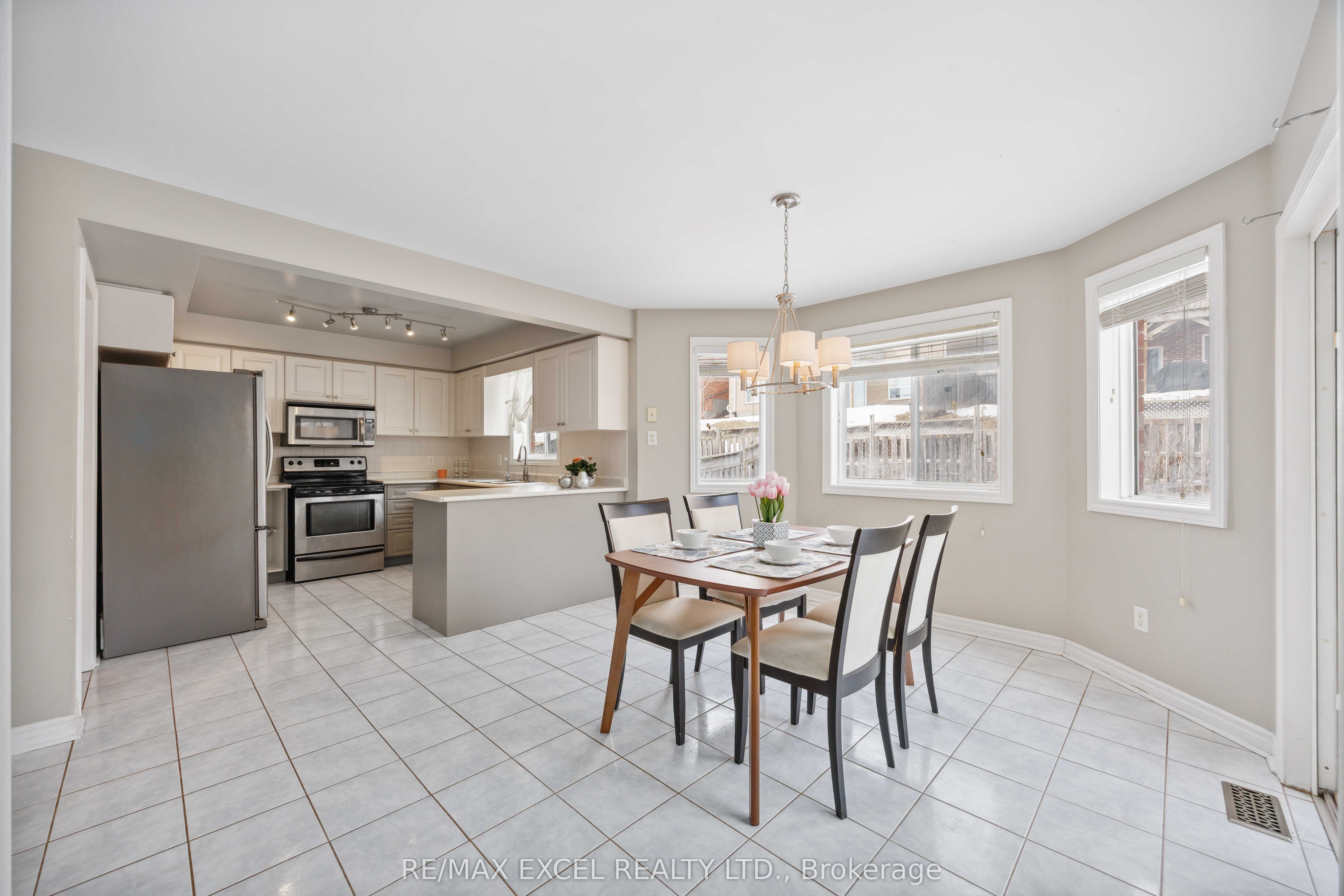 20 Bird Street Property Photo 14