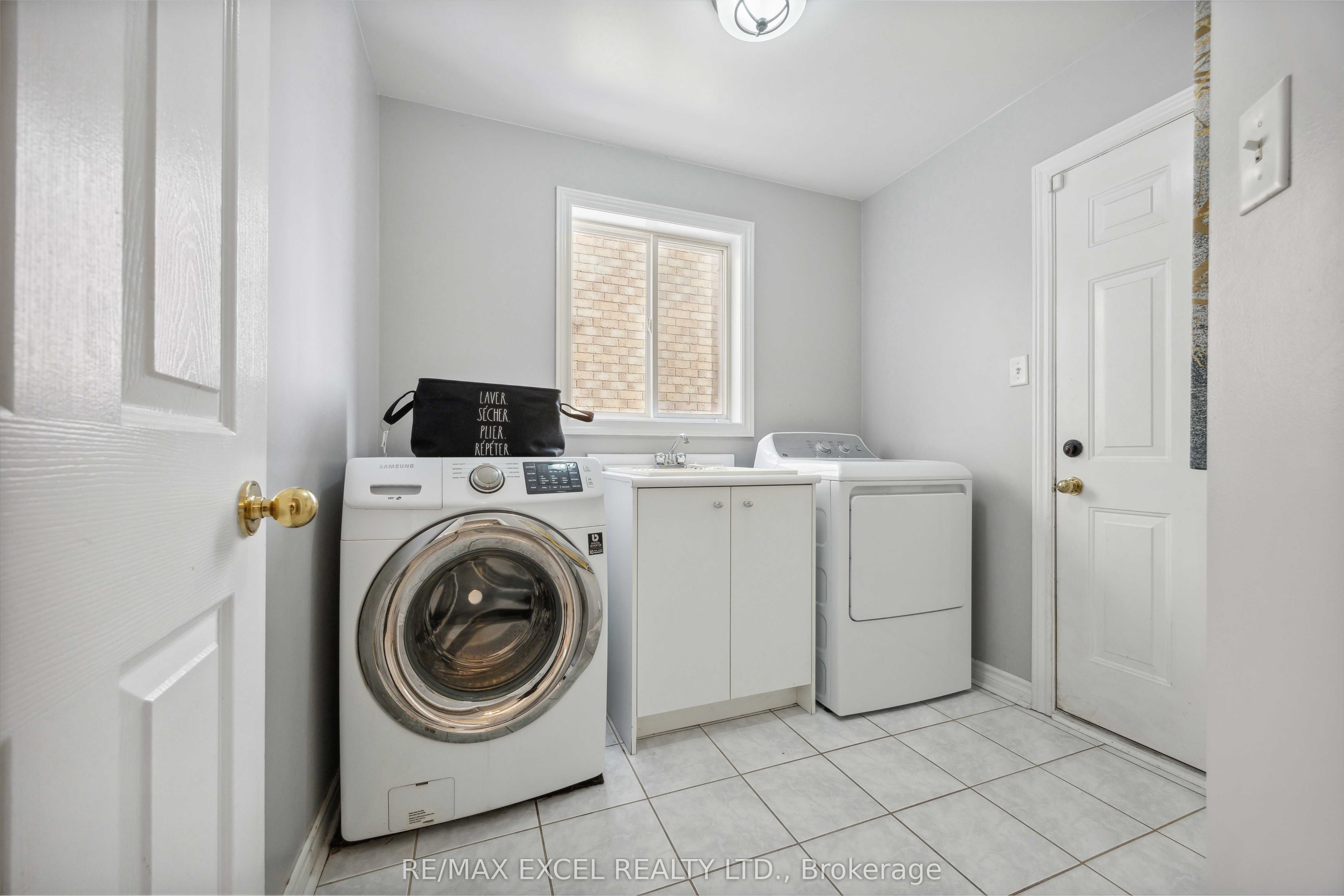 20 Bird Street Property Photo 22