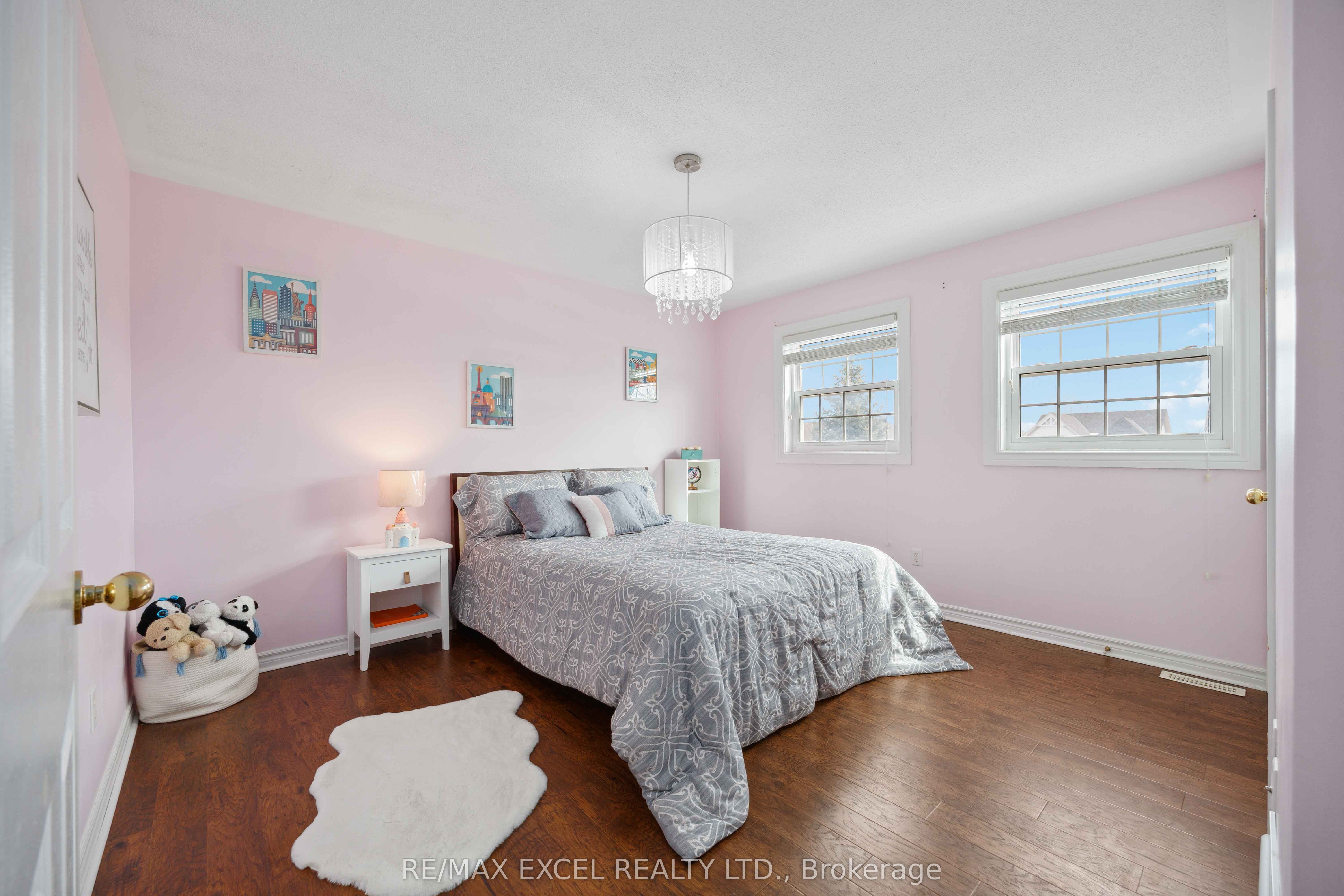 20 Bird Street Property Photo 28