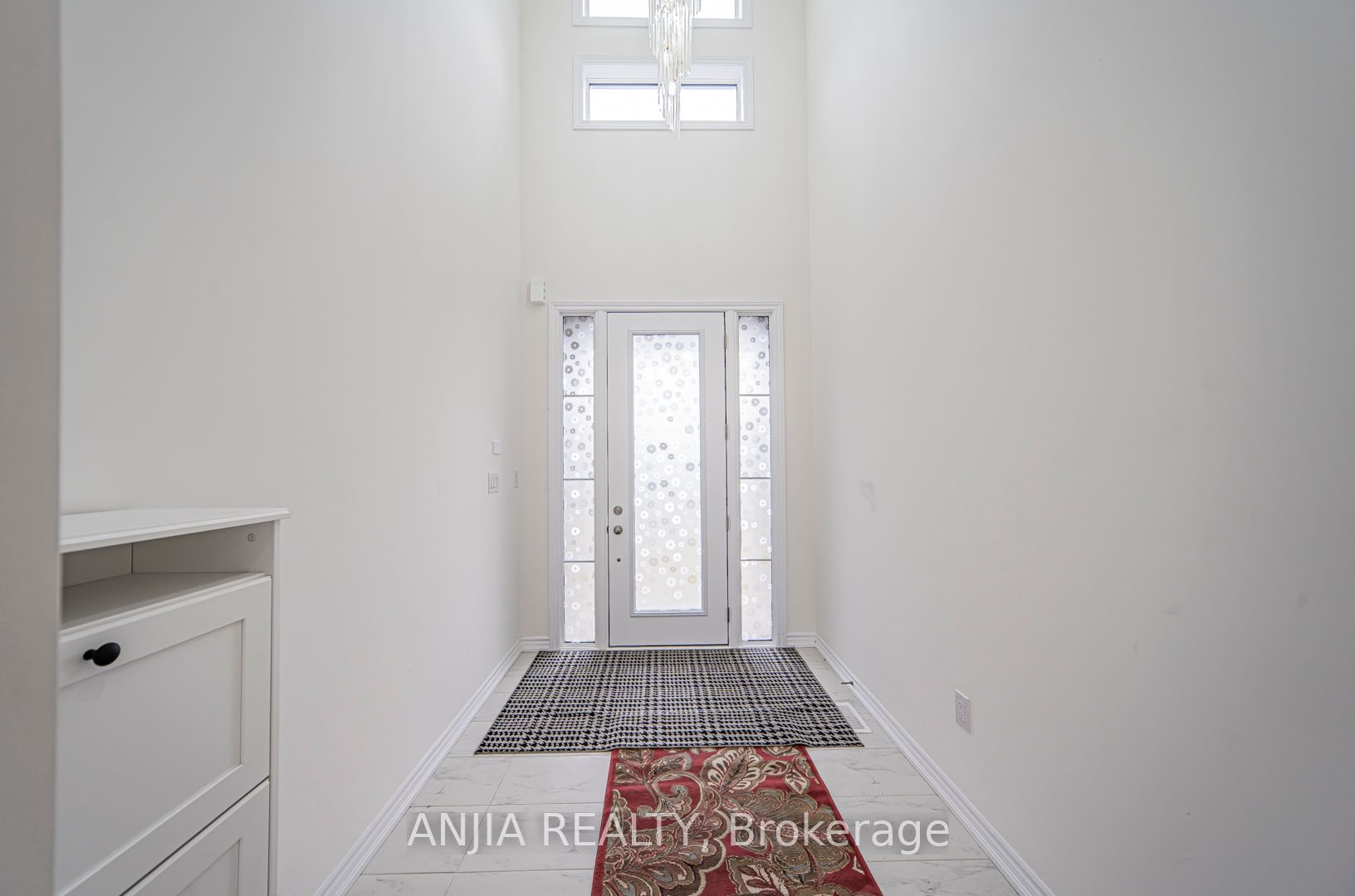 5 Del Ray Crescent Property Photo 6