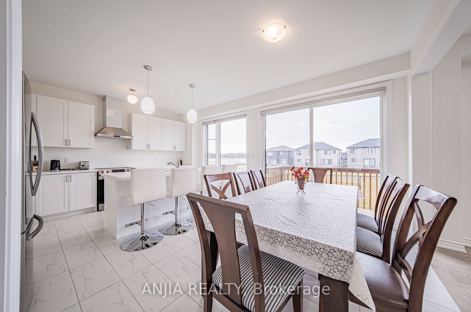 5 Del Ray Crescent Property Photo 12