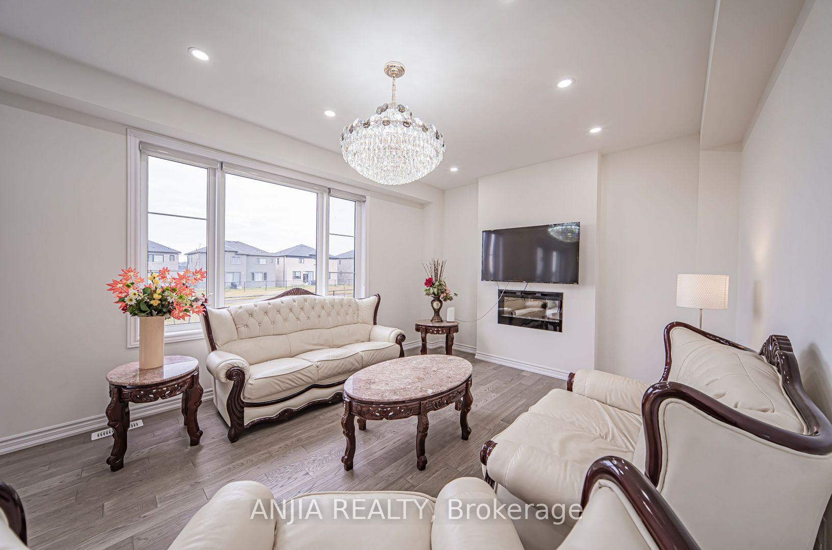 5 Del Ray Crescent Property Photo 20