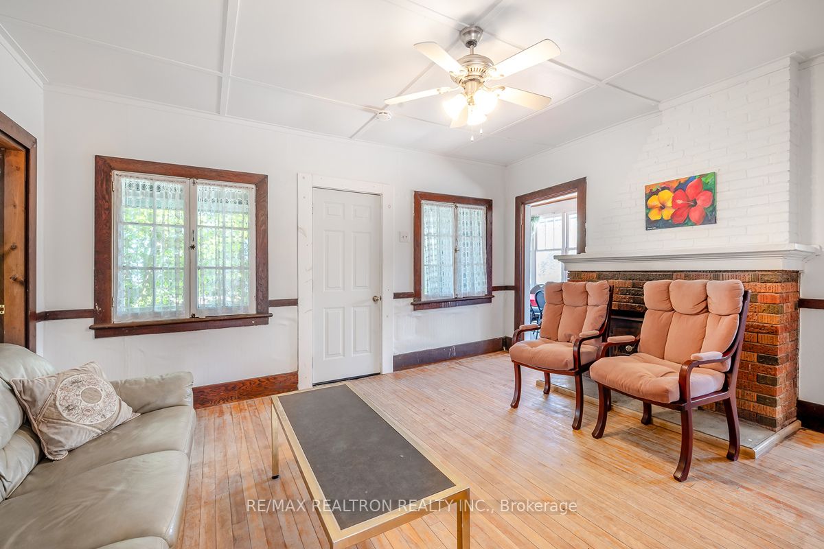 11 12th Street Property Photo 26