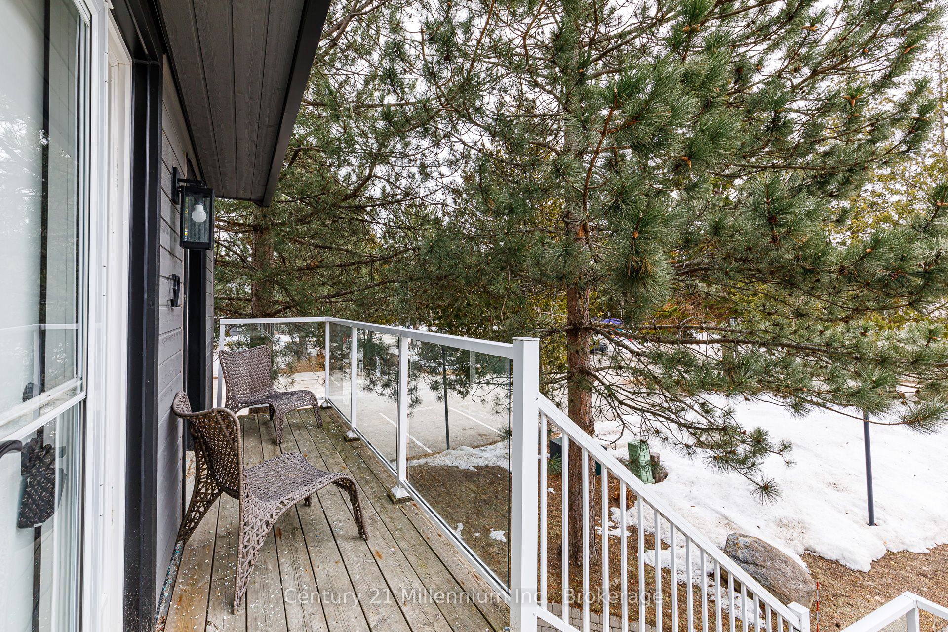 #32 - 44 Trott Boulevard Property Photo 5