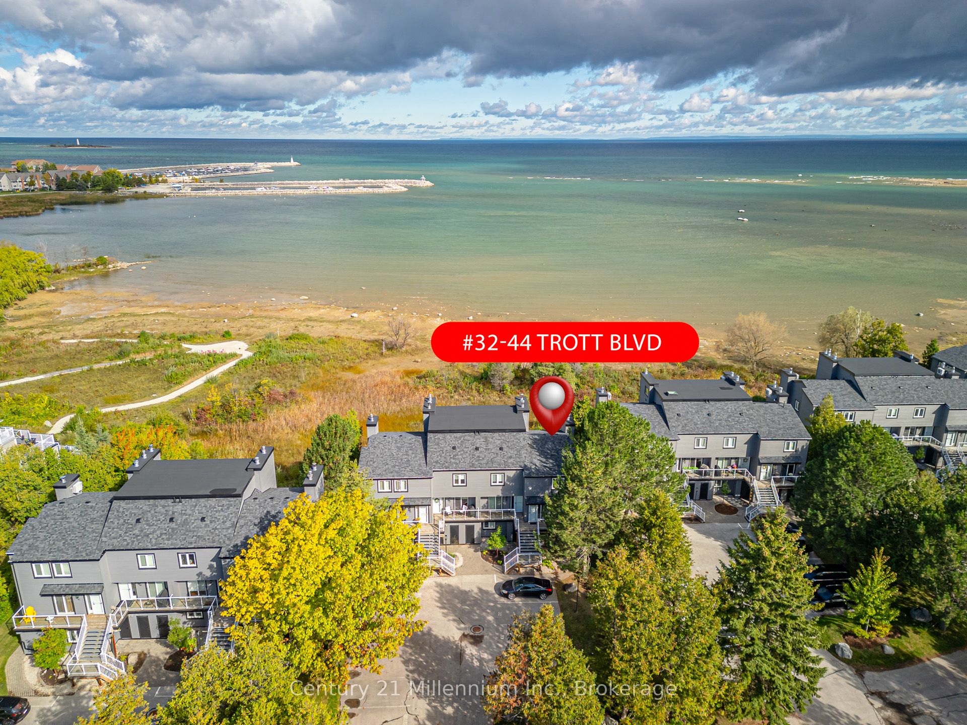 #32 - 44 Trott Boulevard Property Photo 6
