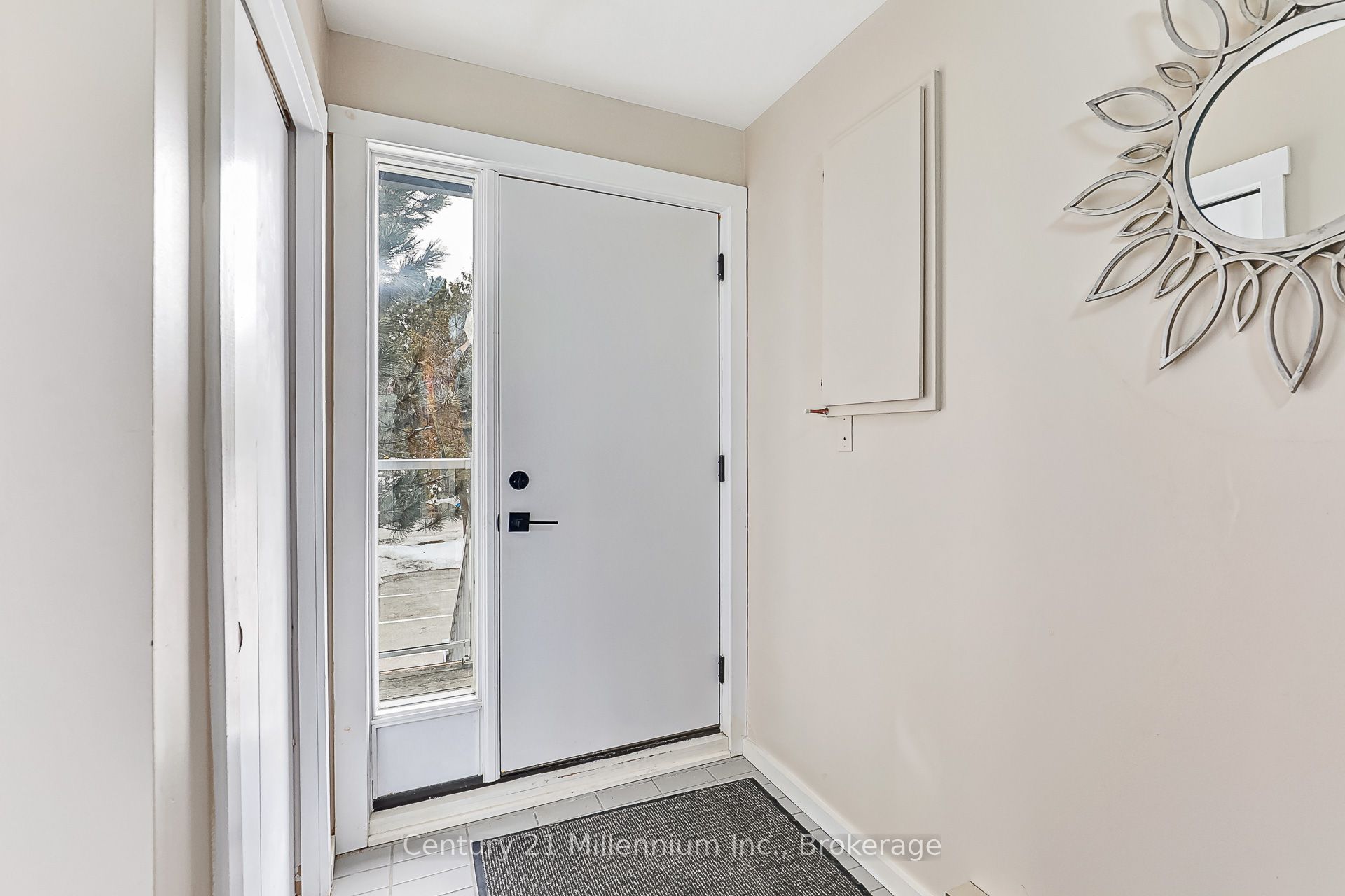#32 - 44 Trott Boulevard Property Photo 8