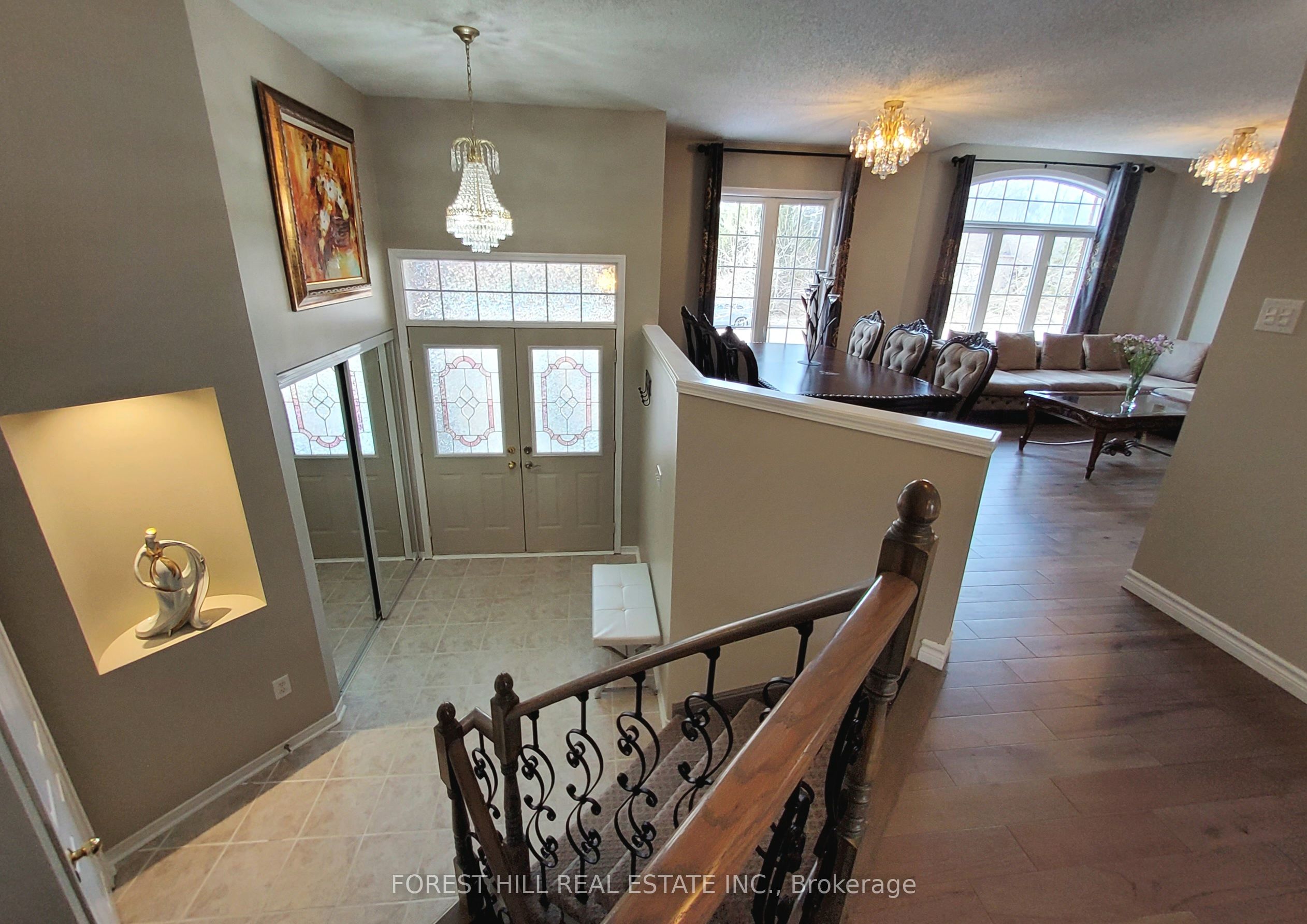 7 Tamarack Way Property Photo 3