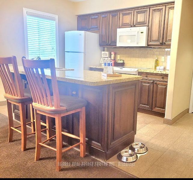 90 Highland Drive 2200 Property Photo 4