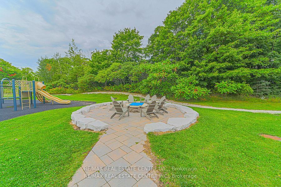 90 Highland Drive 2200 Property Photo 24