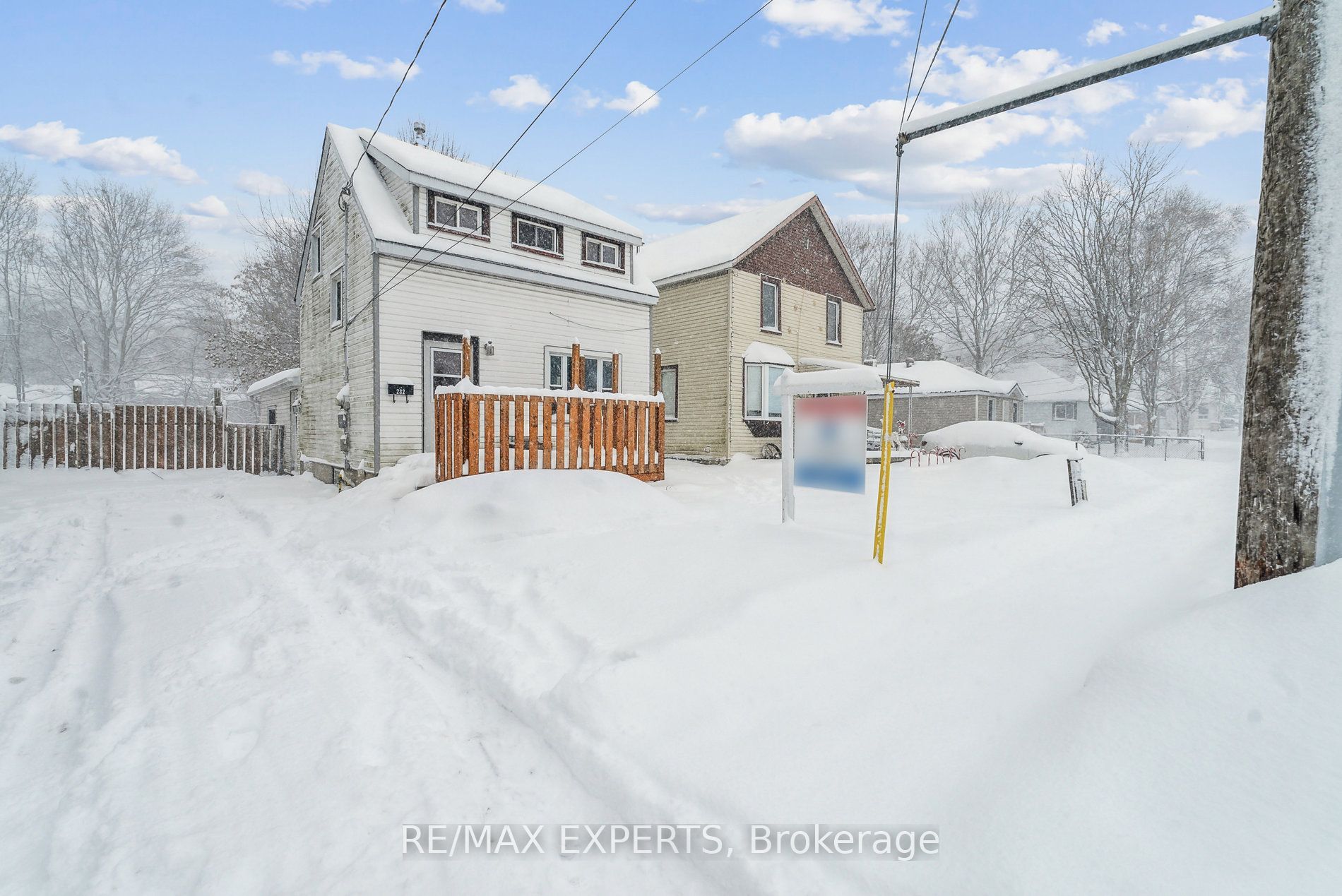 282 Gill Street Property Photo