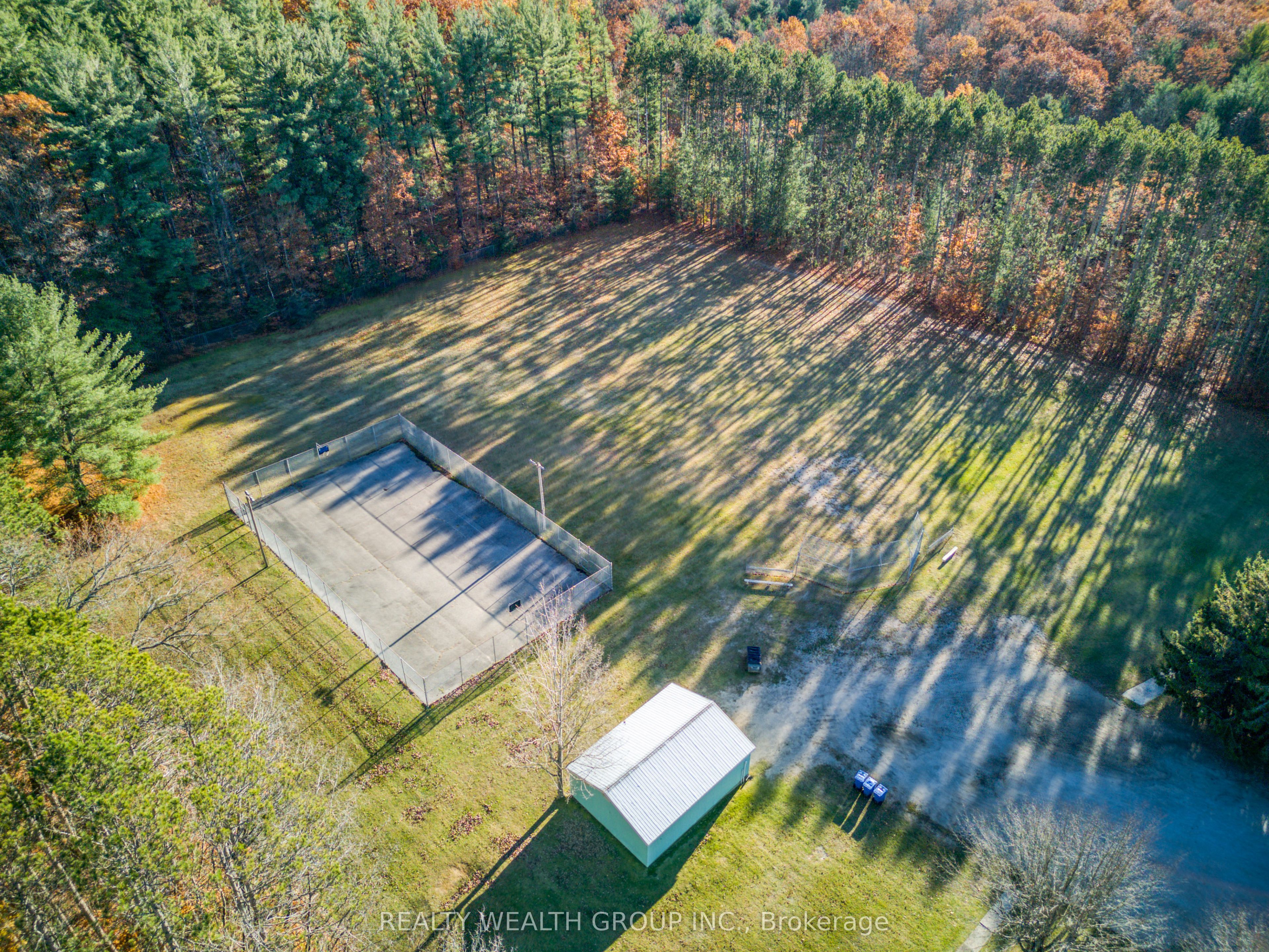 3761 Horseshoe Valley Road Property Photo 12