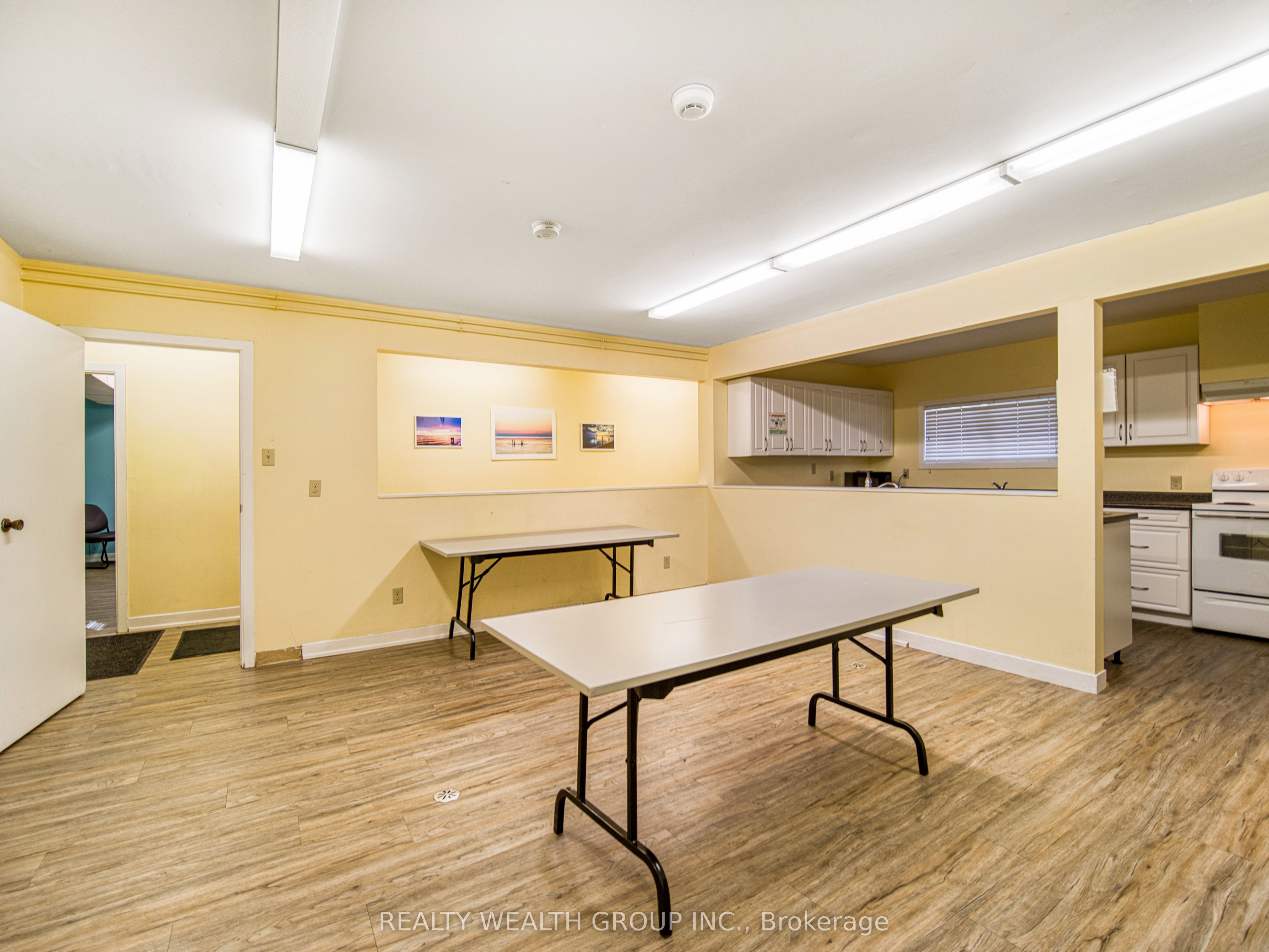 3761 Horseshoe Valley Road Property Photo 21