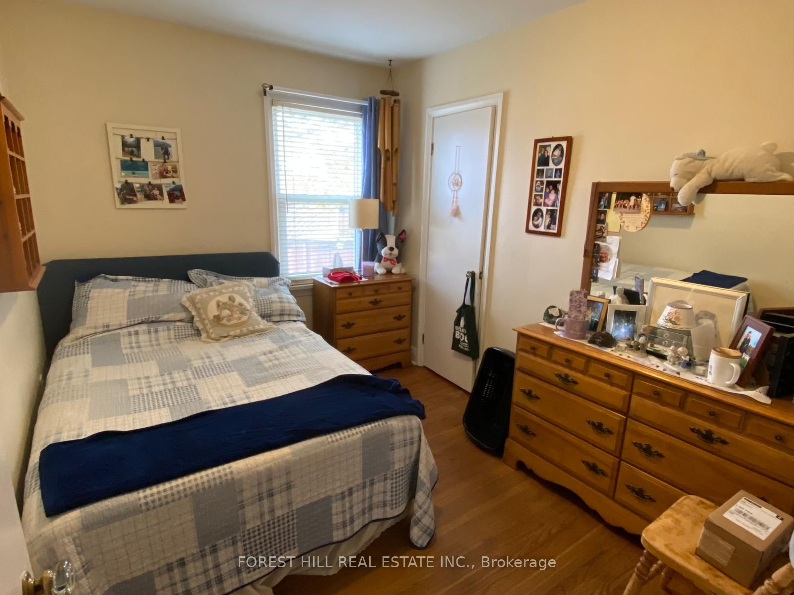 321 Innisfil Street Property Photo 8