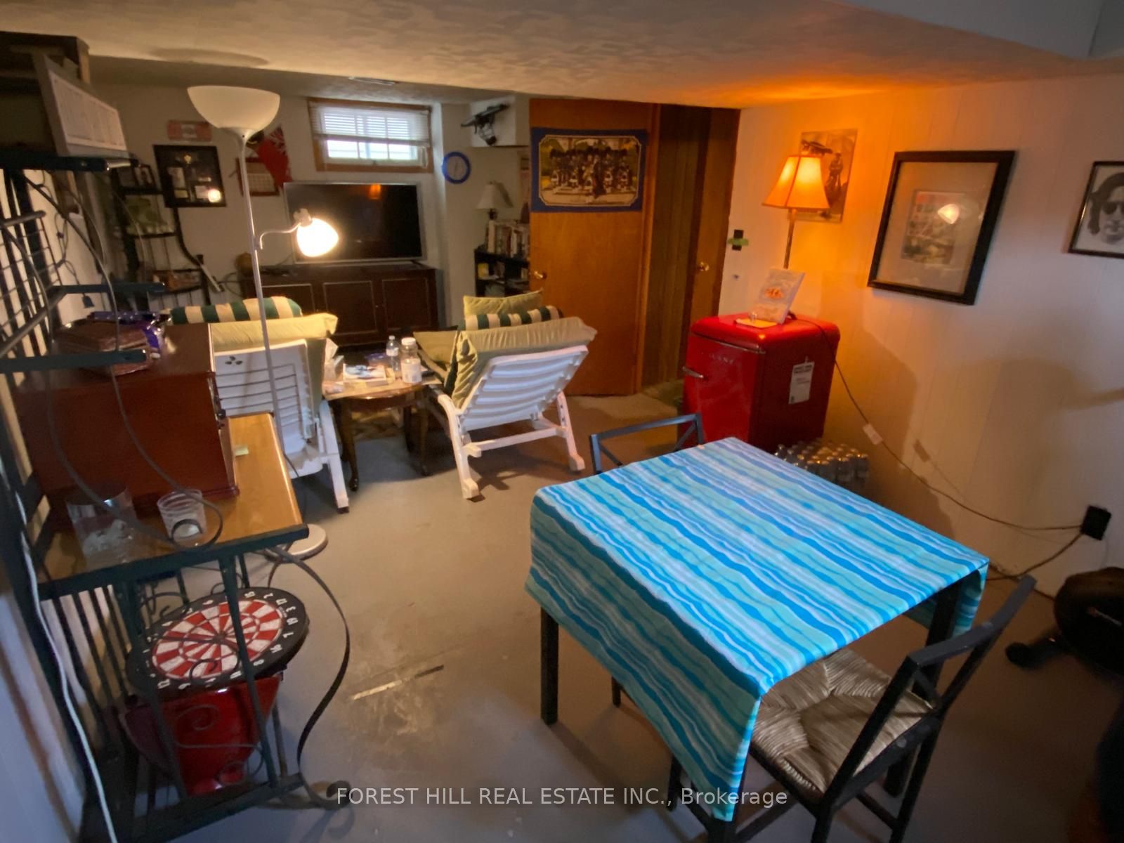 321 Innisfil Street Property Photo 14