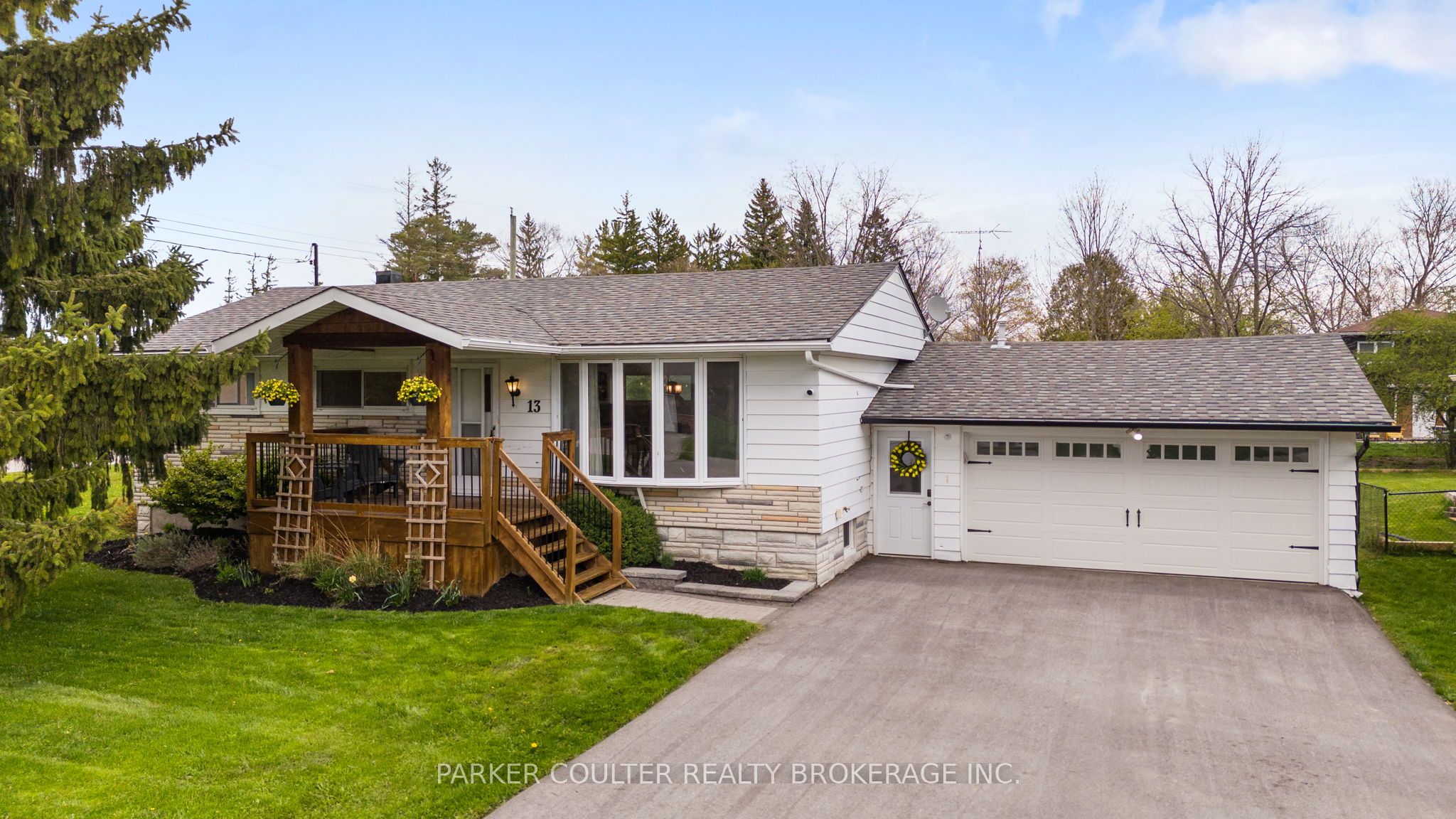 13 Huron Street Property Photo