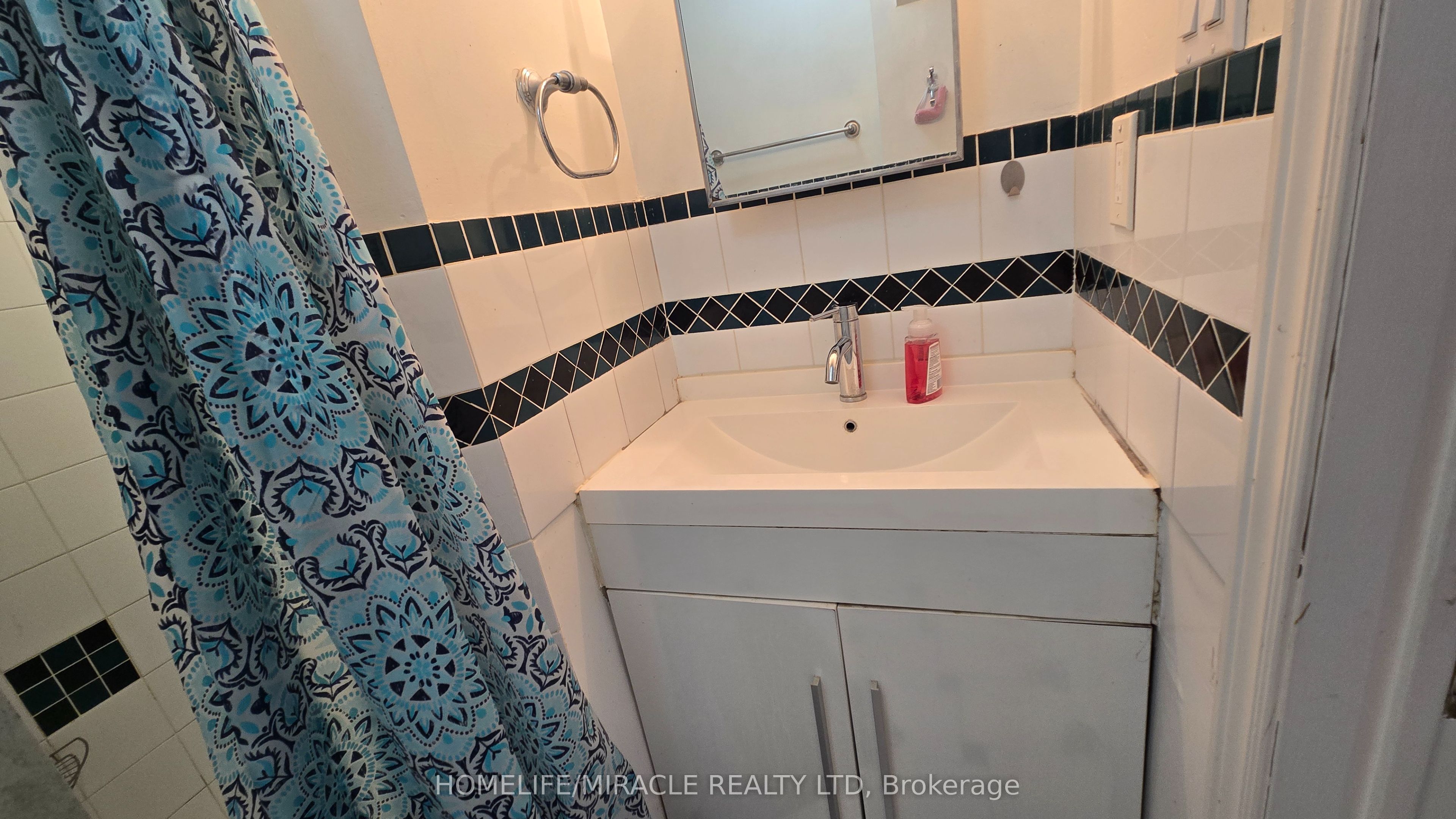 26 Brushwood Crescent Lower Property Photo 8