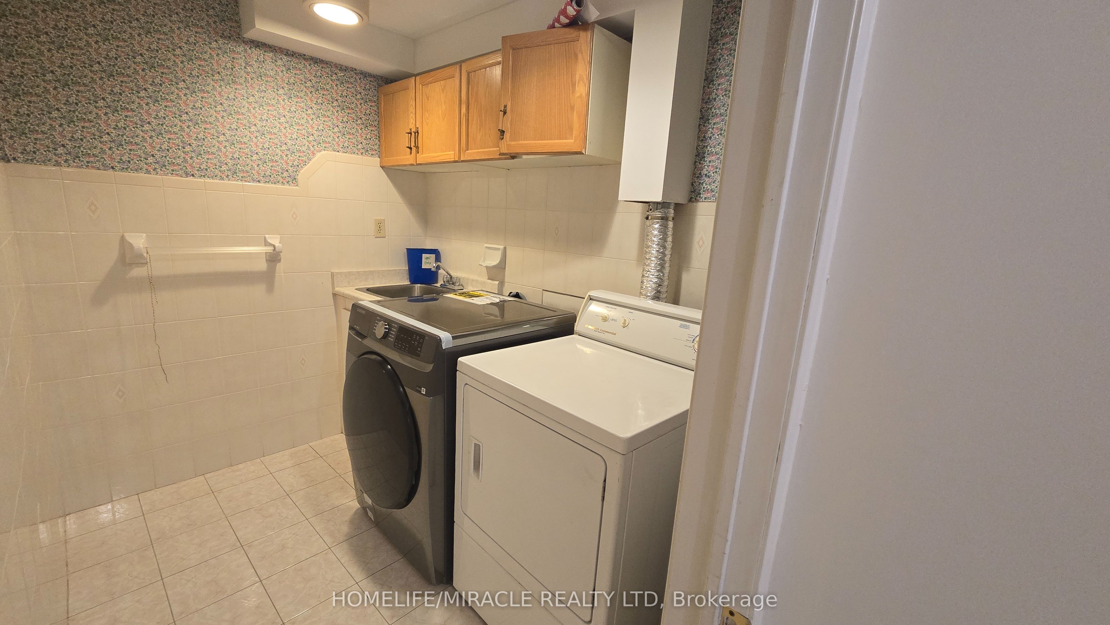 26 Brushwood Crescent Lower Property Photo 9