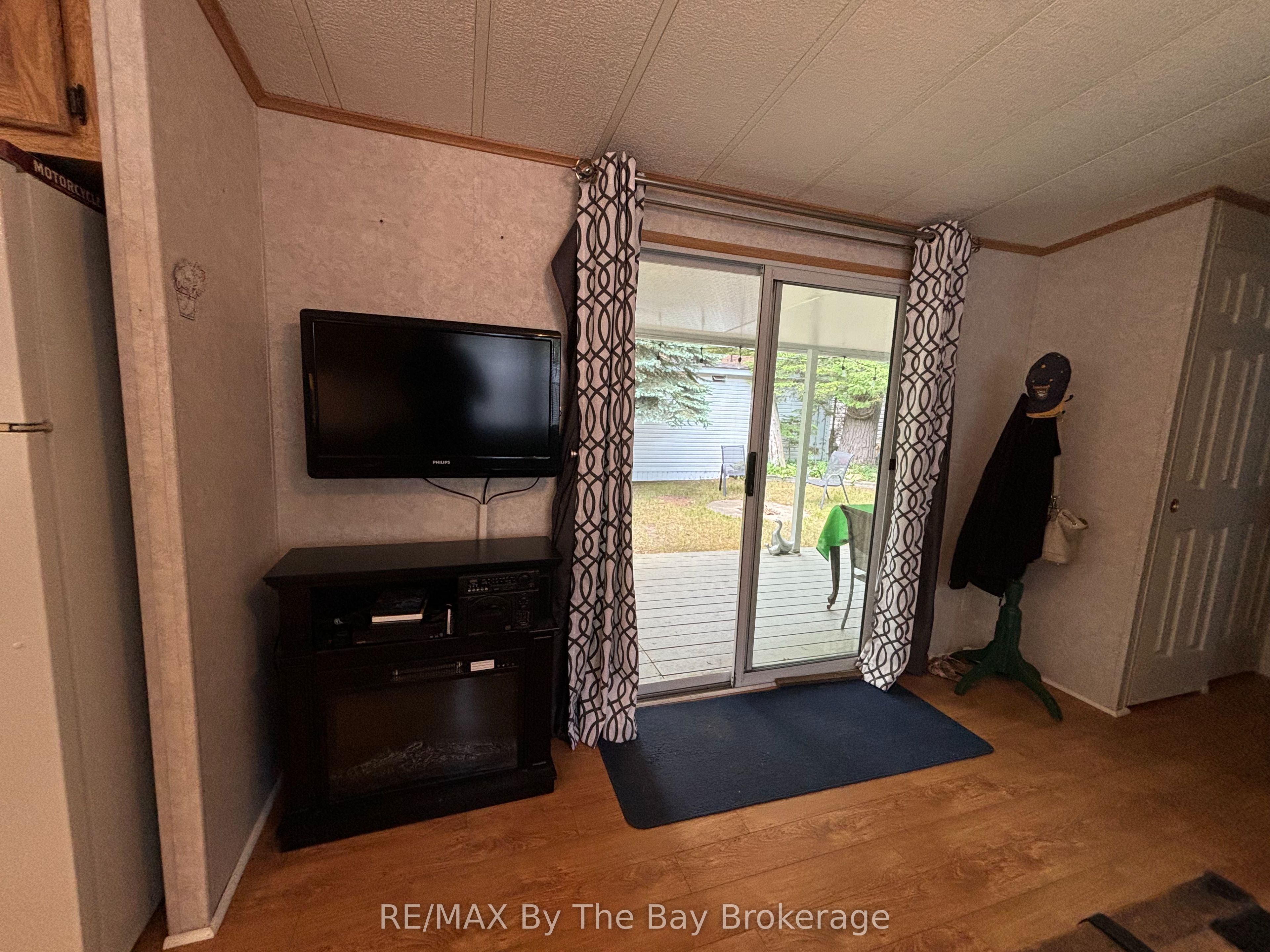 85 Theme Park Drive 154 Property Photo 18