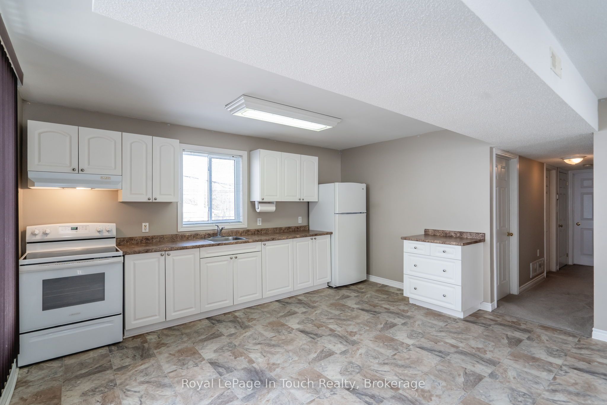679 Montreal Street Property Photo 11