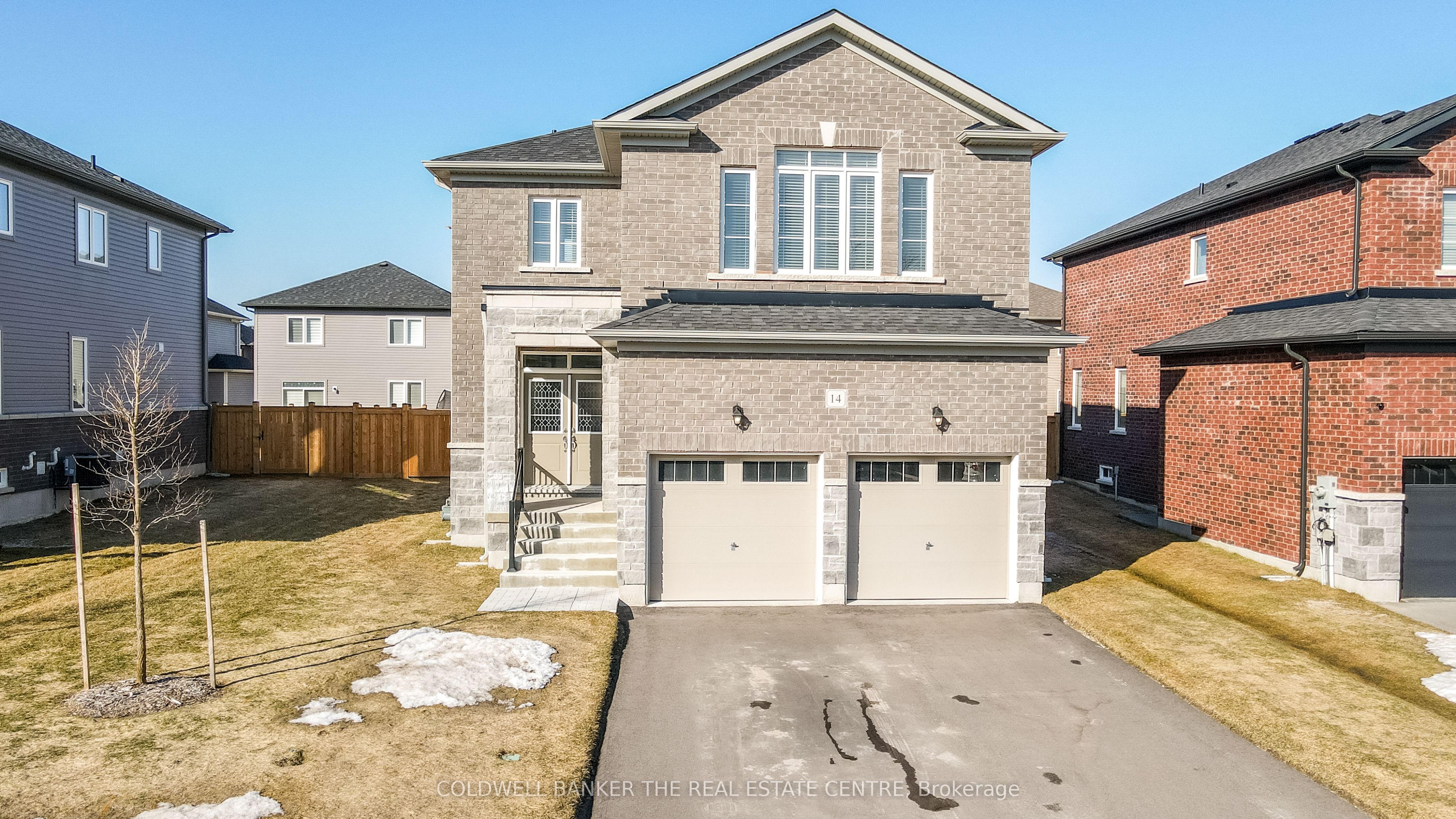 14 Emerald Street Property Photo 1