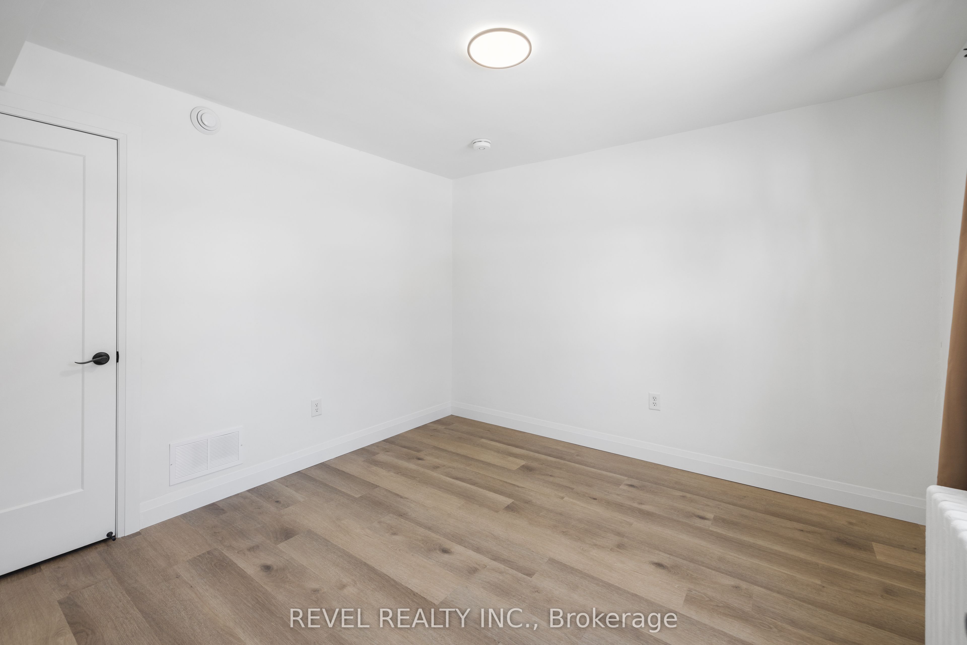 46 Nelson Street Main Property Photo 11