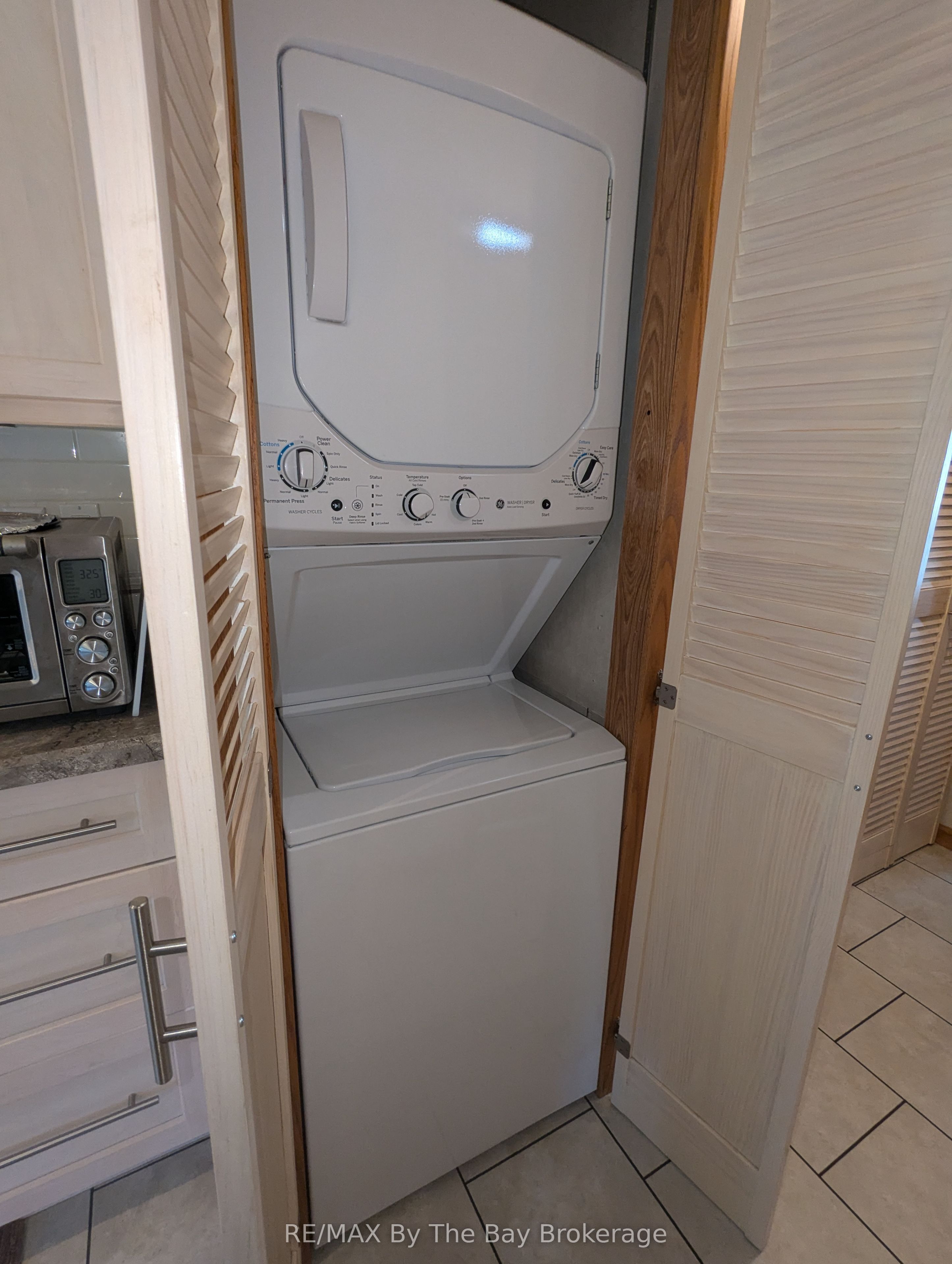 6 Huron Circle Property Photo 22