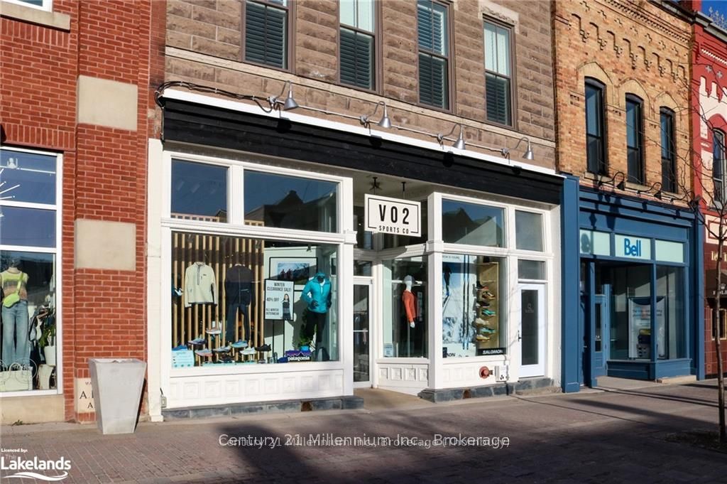 124 Hurontario Street Property Photo 1