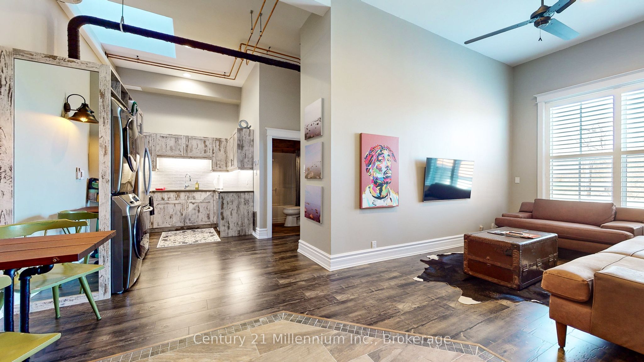 124 Hurontario Street Property Photo 29