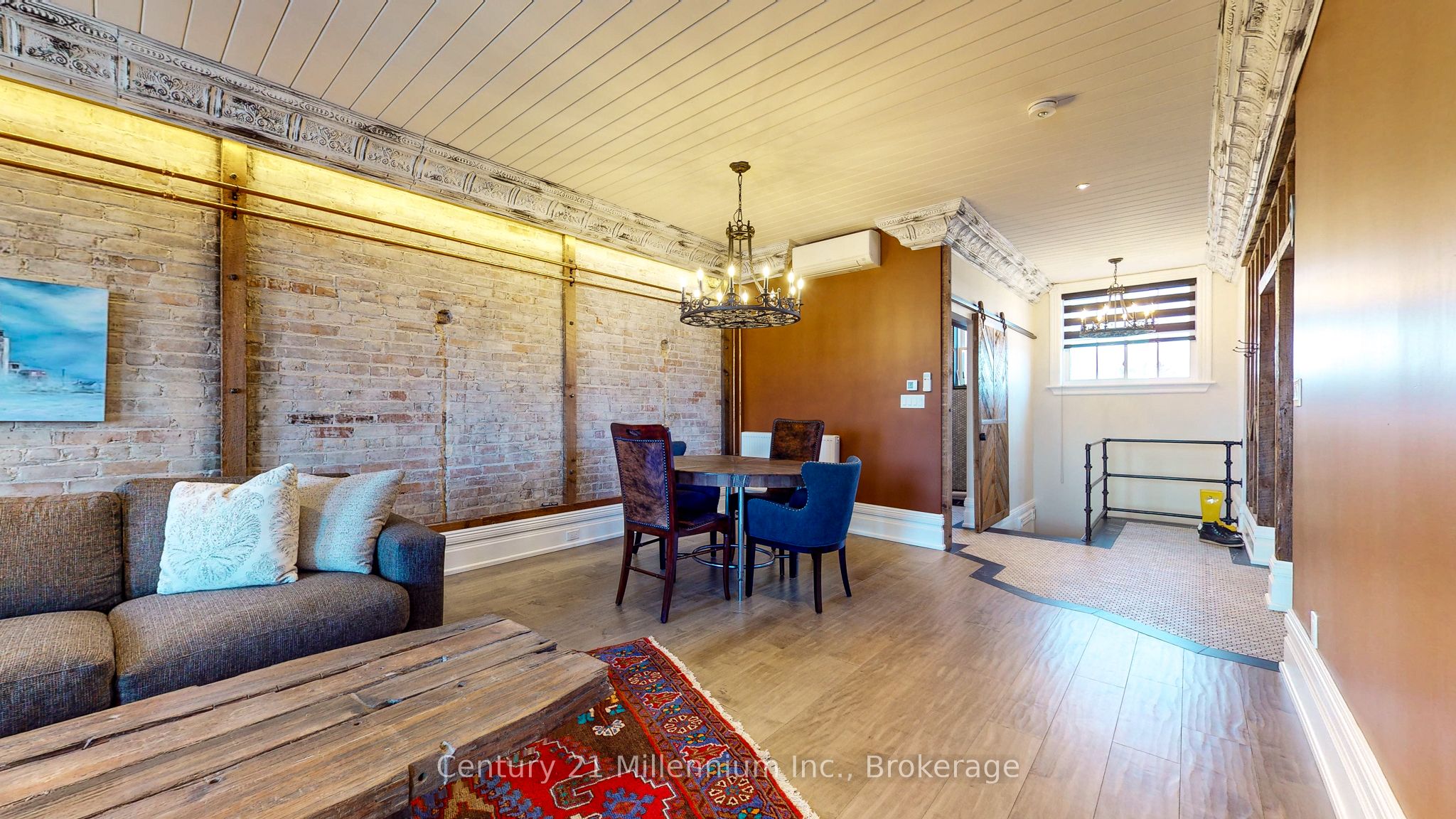 124 Hurontario Street Property Photo 35